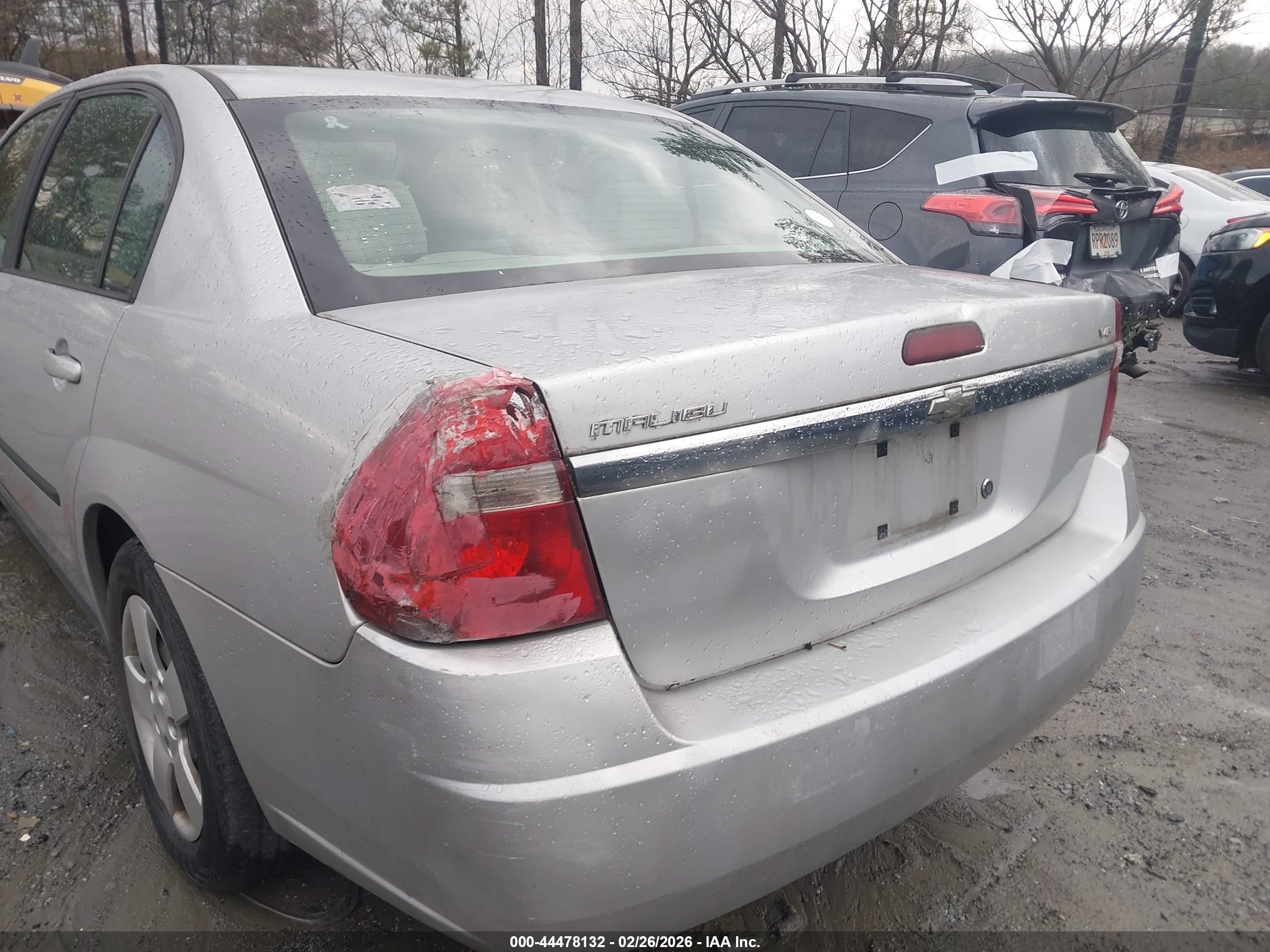 2005 Chevrolet Malibu   Серебряный vin: 1G1ZS52825F204636
