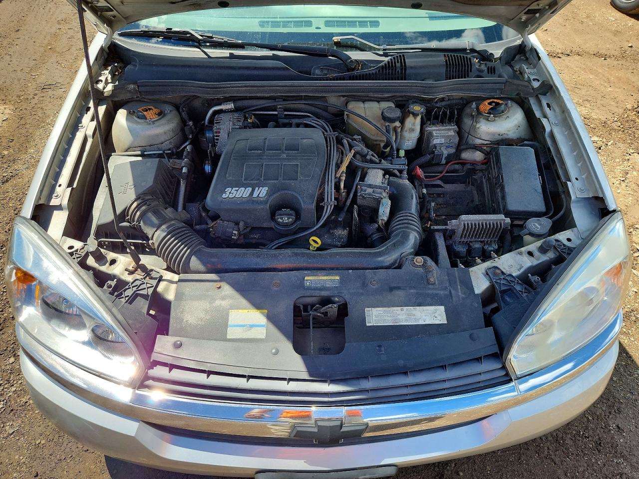 2005 Chevrolet Malibu Серебряный vin: 1G1ZS52885F304112