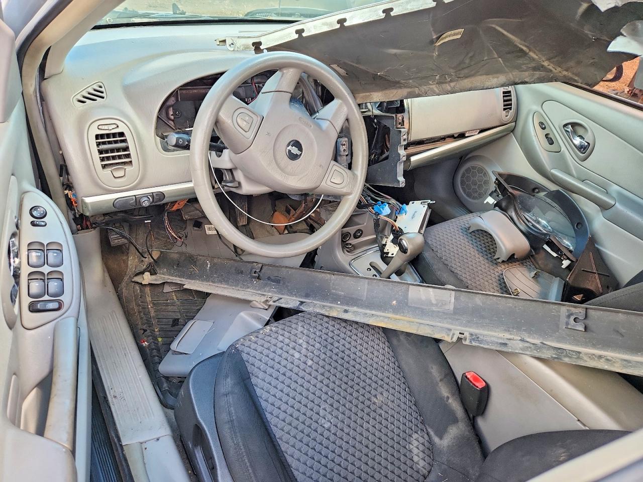 2005 Chevrolet Malibu Серебряный vin: 1G1ZS52885F304112