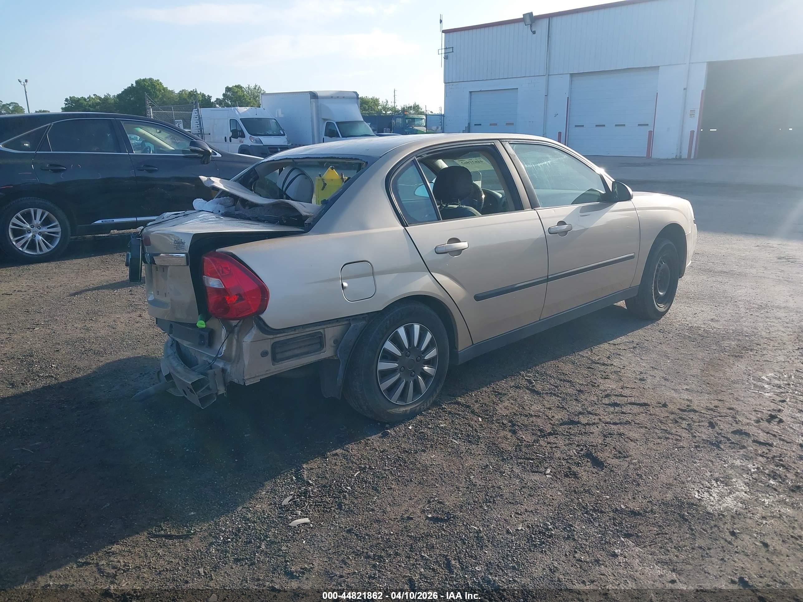 2004 Chevrolet Malibu   Gold vin: 1G1ZS52F54F154845