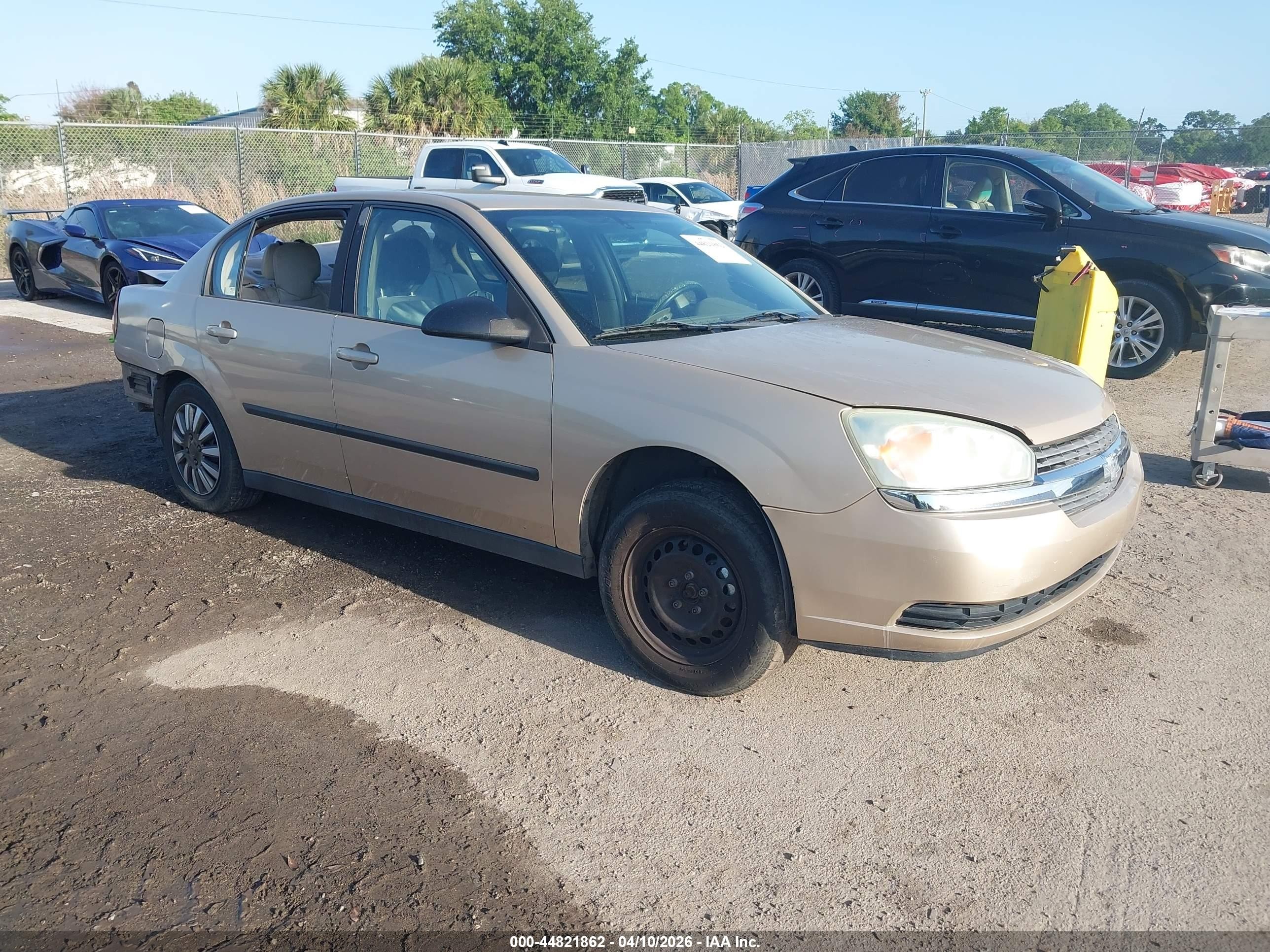 2004 Chevrolet Malibu   Gold vin: 1G1ZS52F54F154845