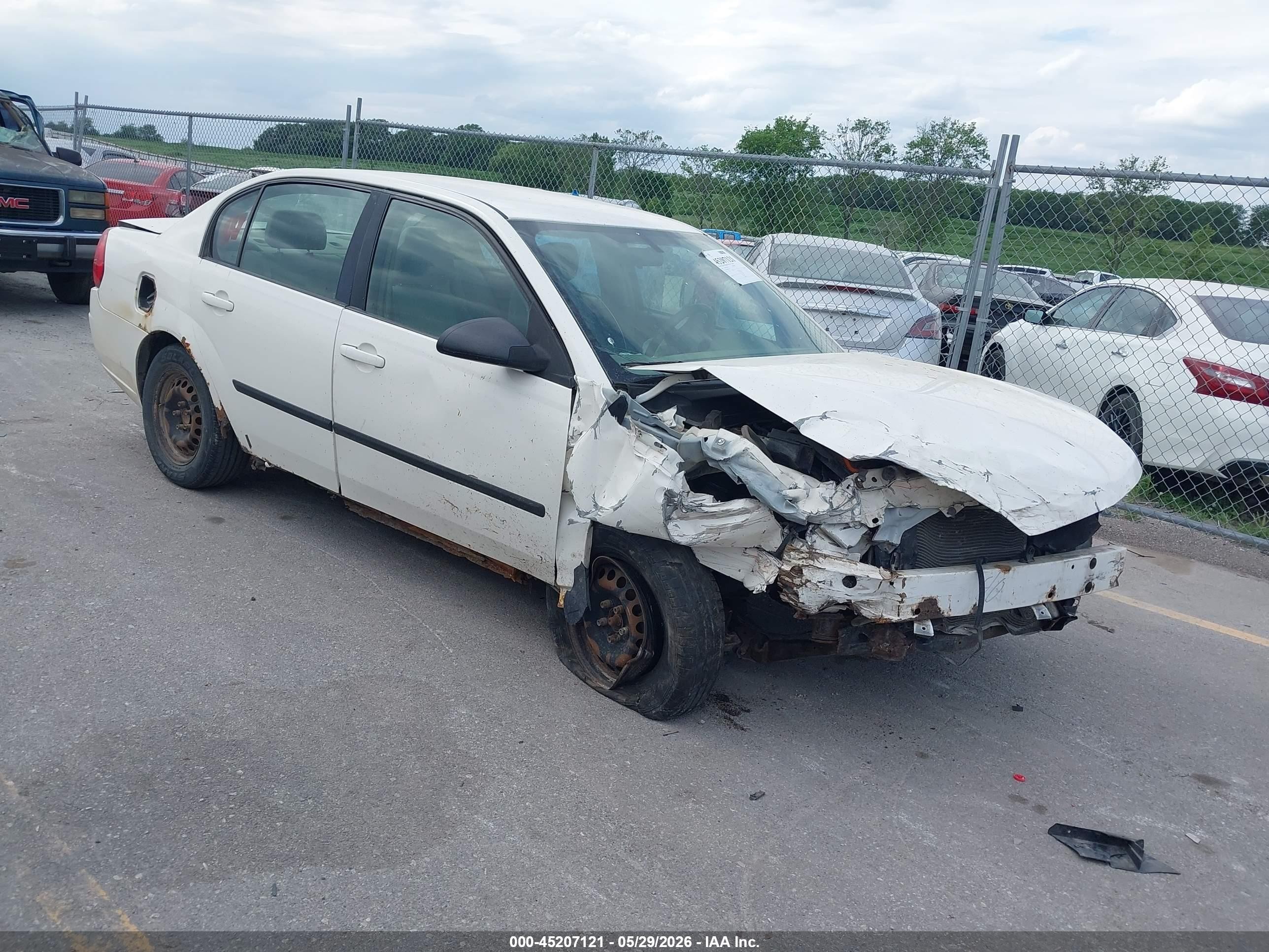 2004 Chevrolet Malibu   White vin: 1G1ZS52F54F242293