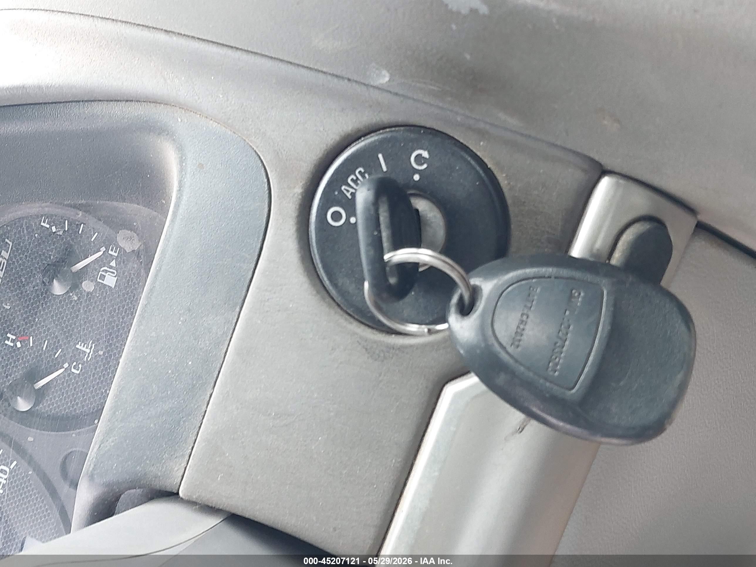 2004 Chevrolet Malibu   White vin: 1G1ZS52F54F242293