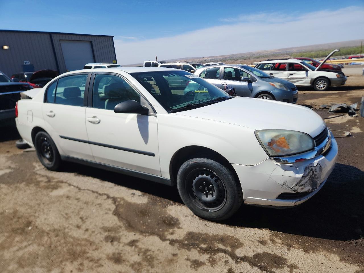 2004 Chevrolet Malibu White vin: 1G1ZS52F74F148688