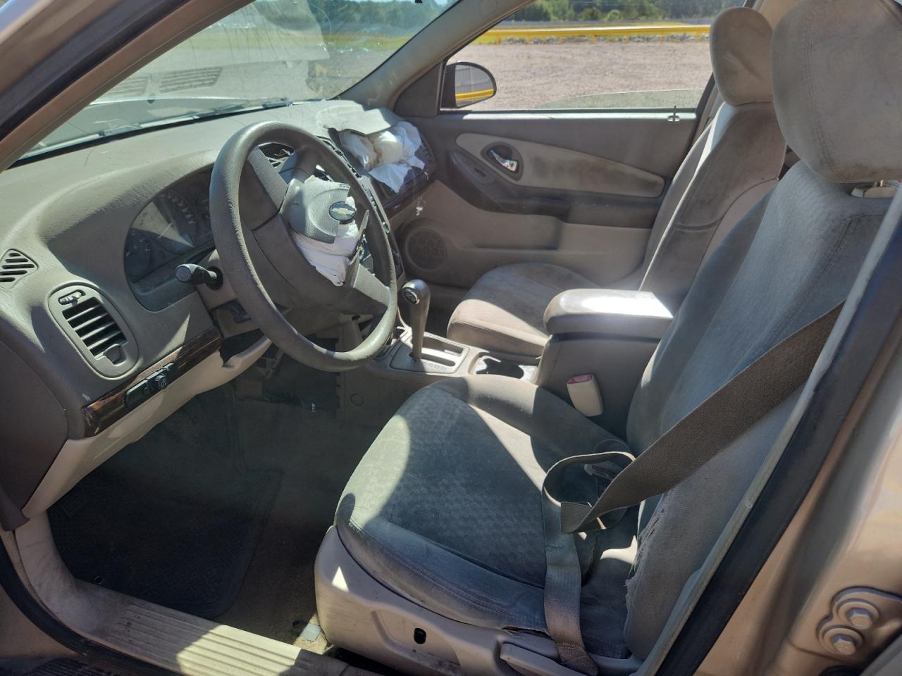 2005 Chevrolet Malibu Beige vin: 1G1ZS52F75F248968