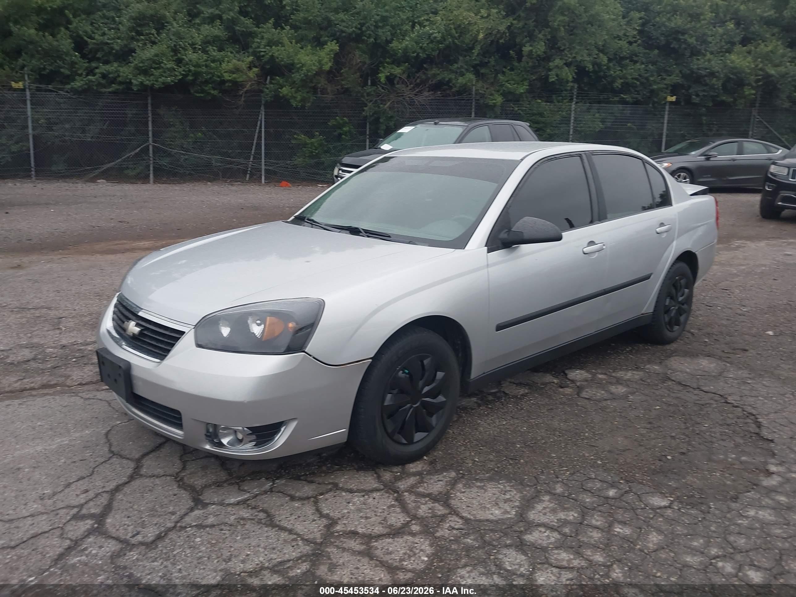 2004 Chevrolet Malibu   Silver vin: 1G1ZS52F84F168478