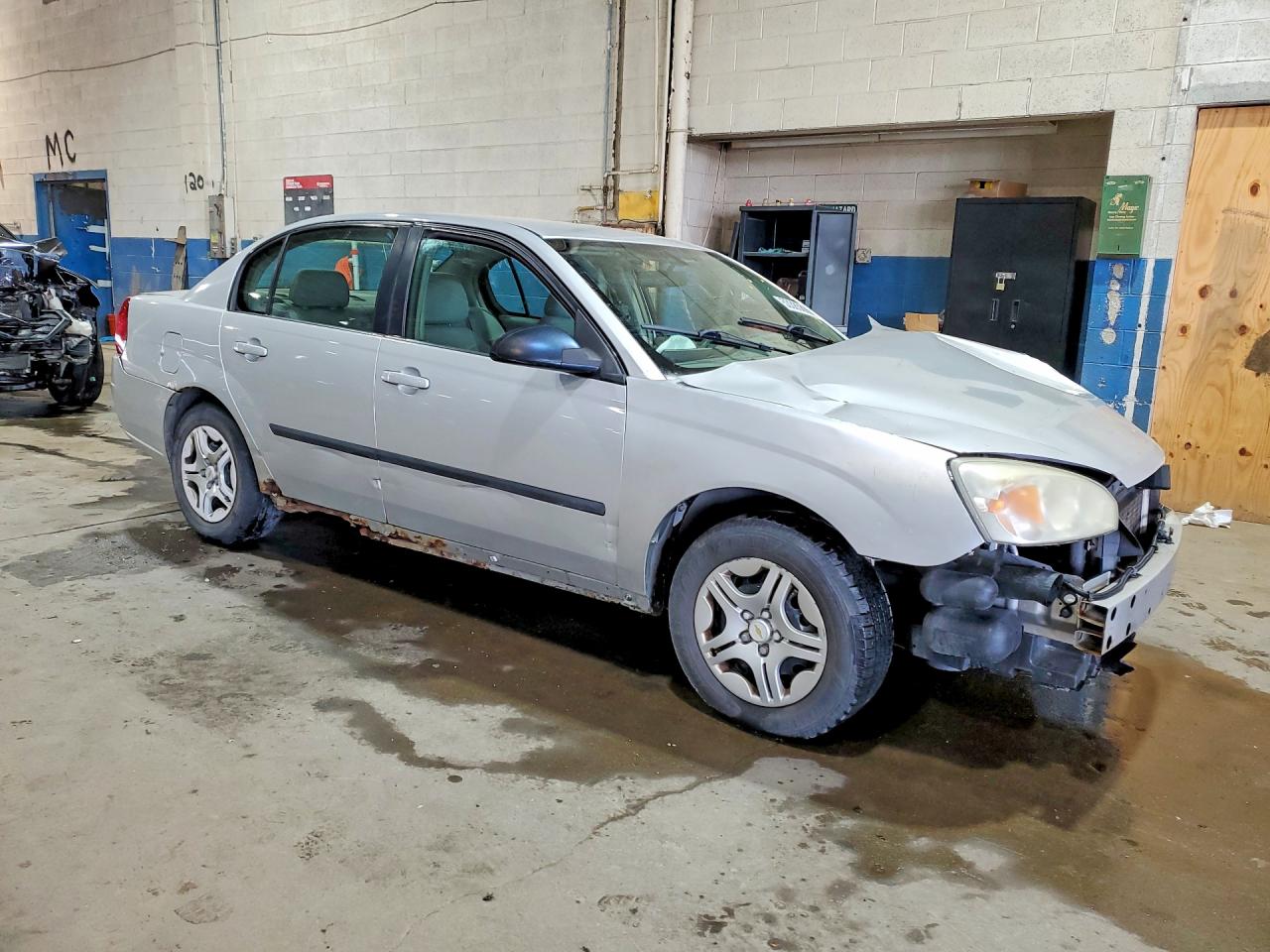 2004 Chevrolet Malibu Silver vin: 1G1ZS52F94F143069