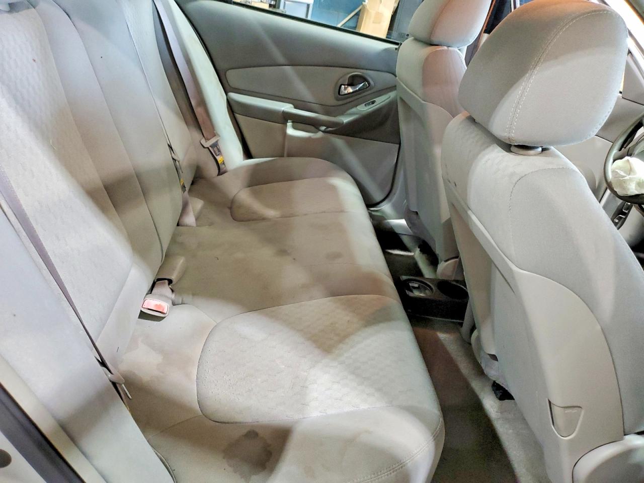 2004 Chevrolet Malibu Silver vin: 1G1ZS52F94F143069