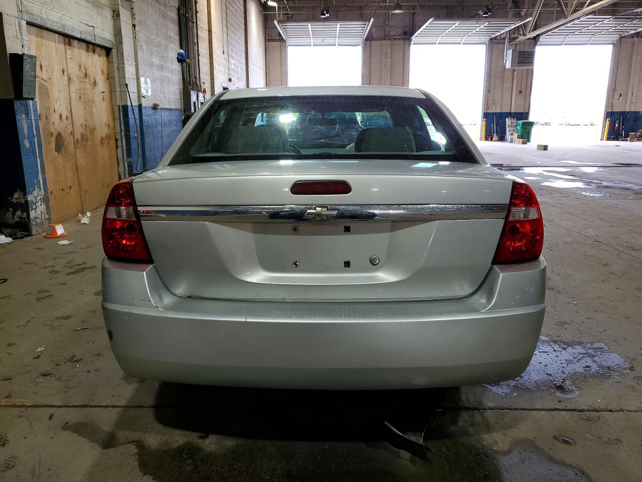 2004 Chevrolet Malibu Silver vin: 1G1ZS52F94F143069