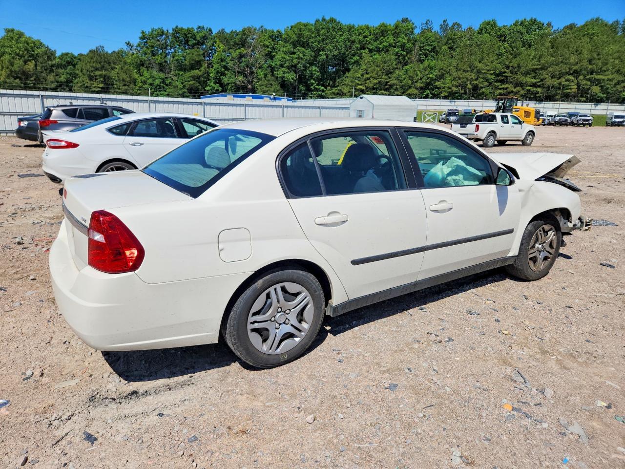 2005 Chevrolet Malibu White vin: 1G1ZS54875F318760