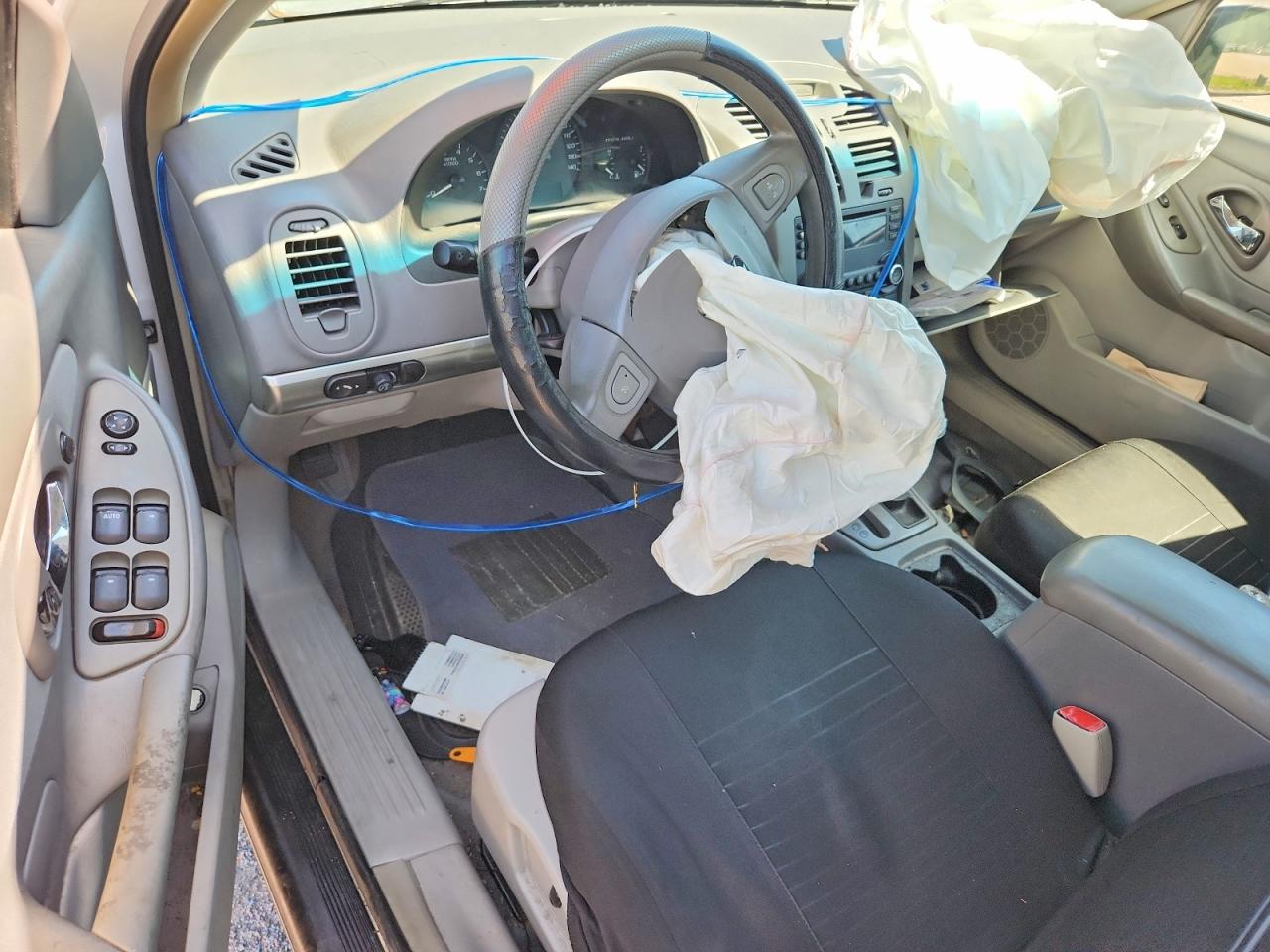 2005 Chevrolet Malibu White vin: 1G1ZS54875F318760