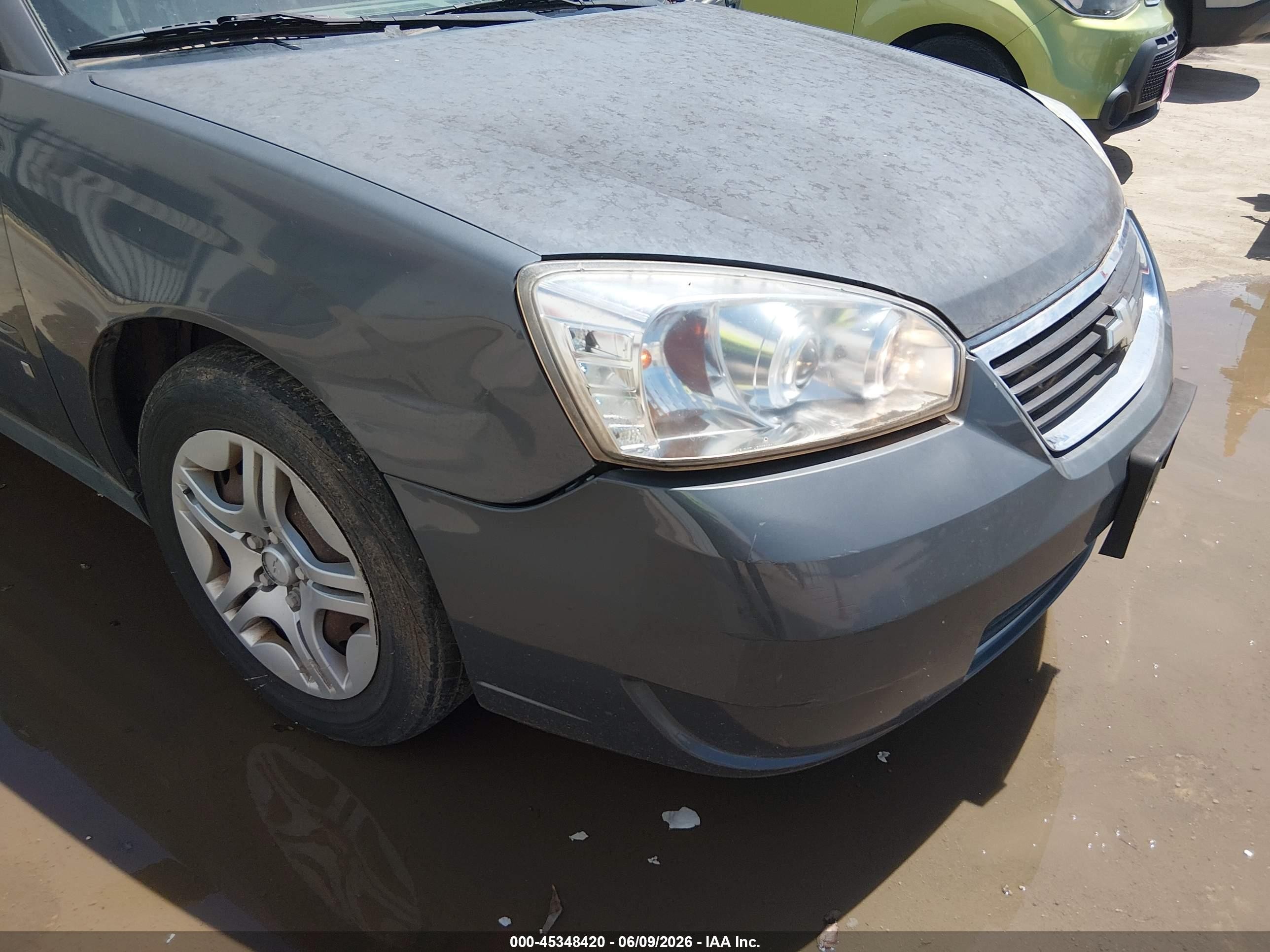 2007 Chevrolet Malibu Ls Gray vin: 1G1ZS57N27F102707