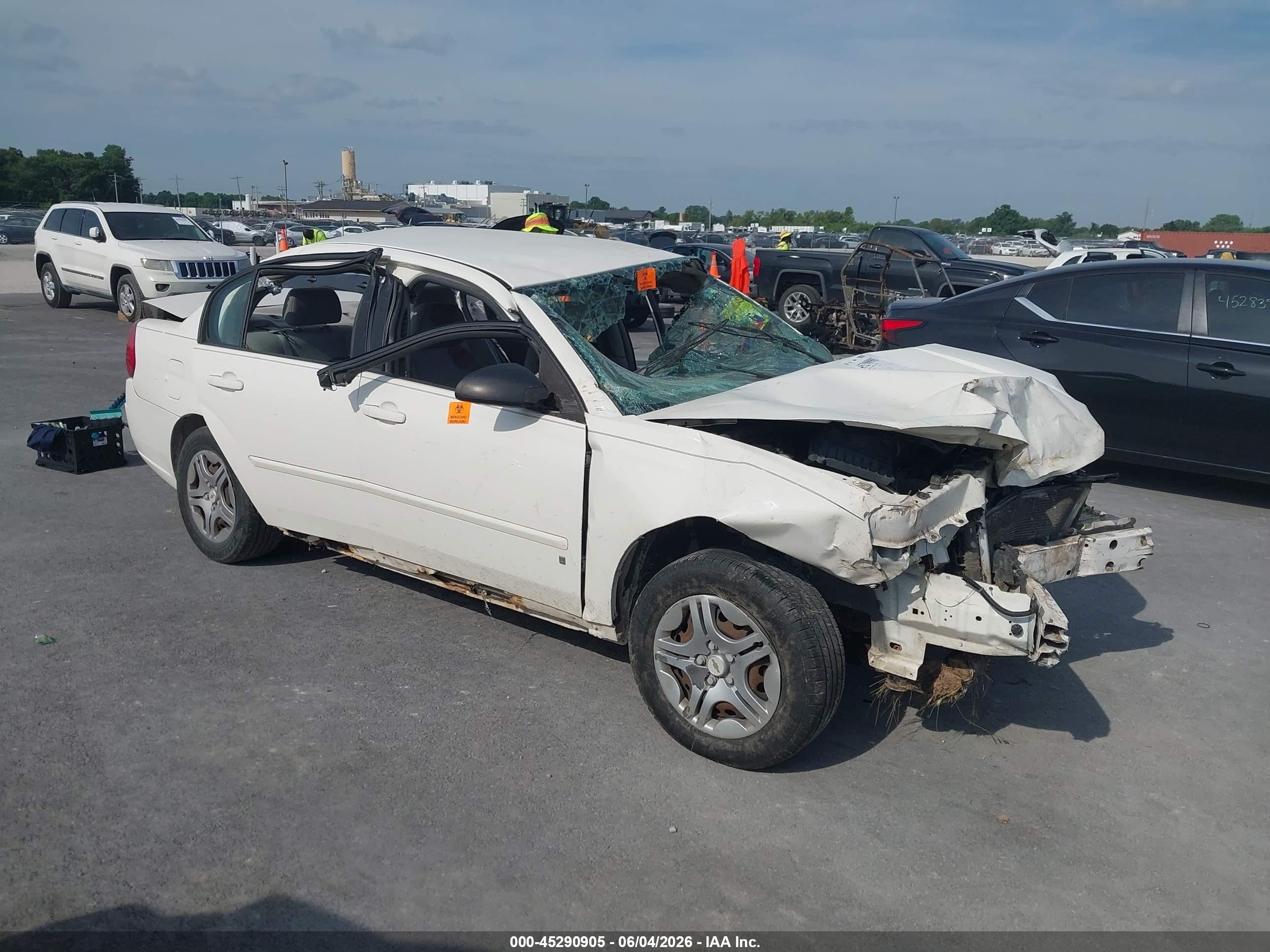 2007 Chevrolet Malibu Ls White vin: 1G1ZS58F07F264701