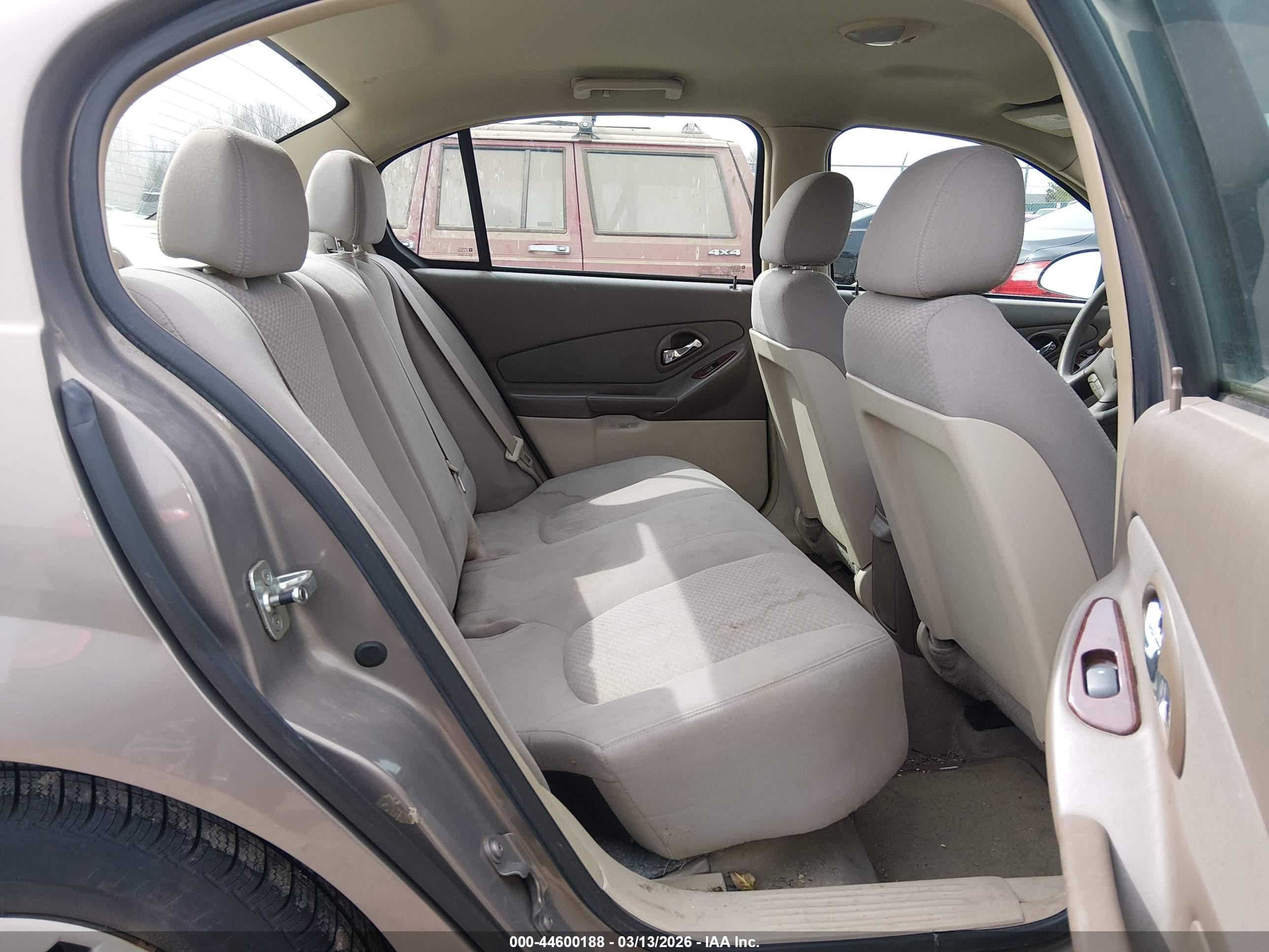 2008 Chevrolet Malibu Classic Ls Champagne vin: 1G1ZS58F18F130362