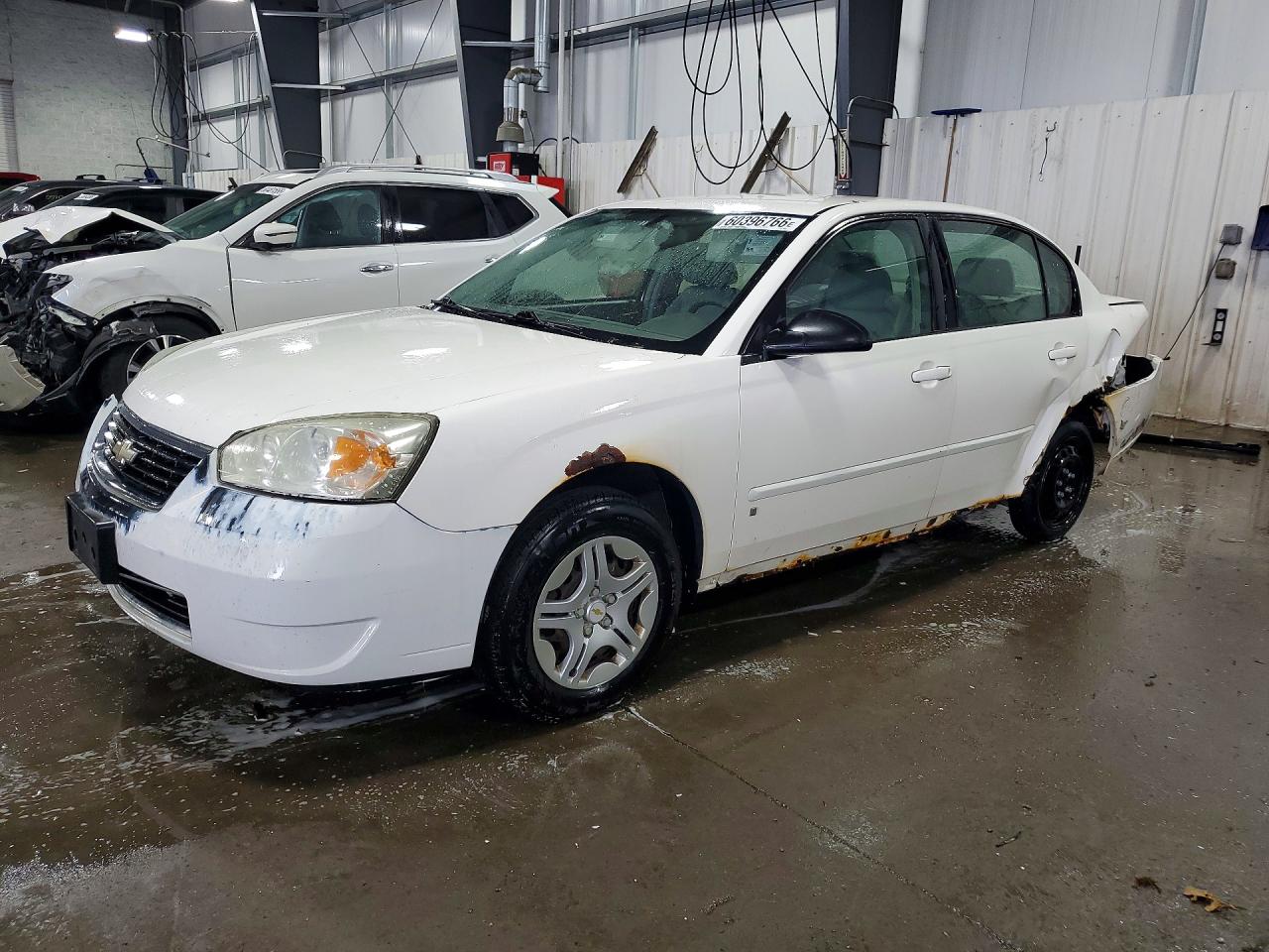 2008 Chevrolet Malibu Ls White vin: 1G1ZS58F18F139997