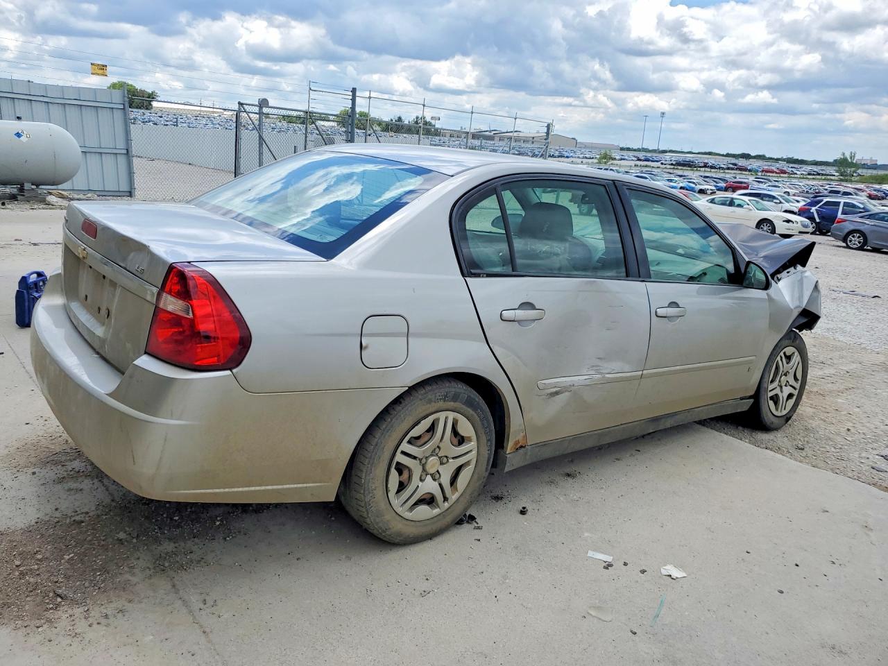 2007 Chevrolet Malibu Silver vin: 1G1ZS58F27F132983