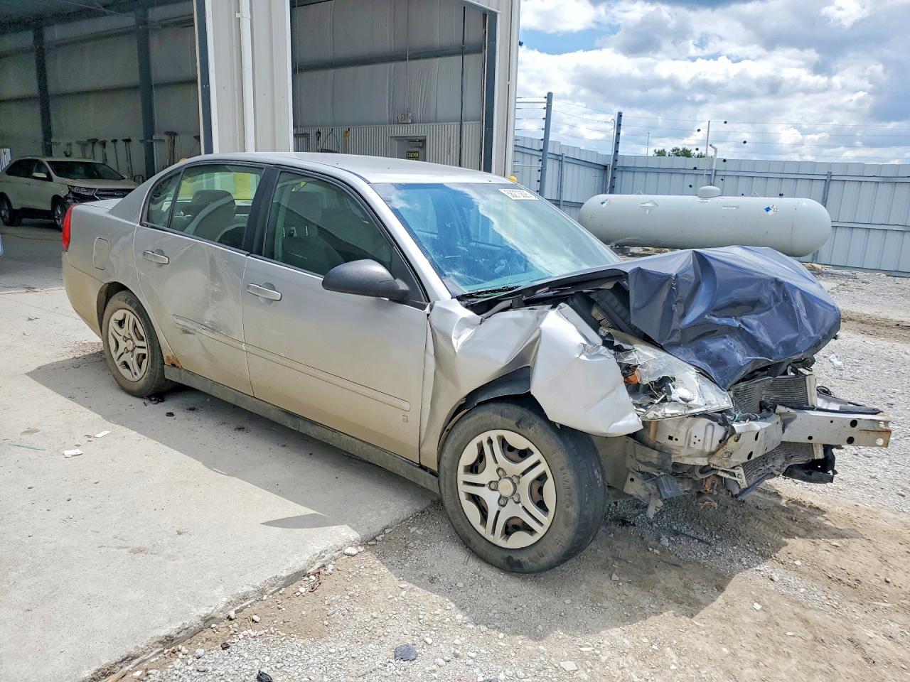 2007 Chevrolet Malibu Silver vin: 1G1ZS58F27F132983