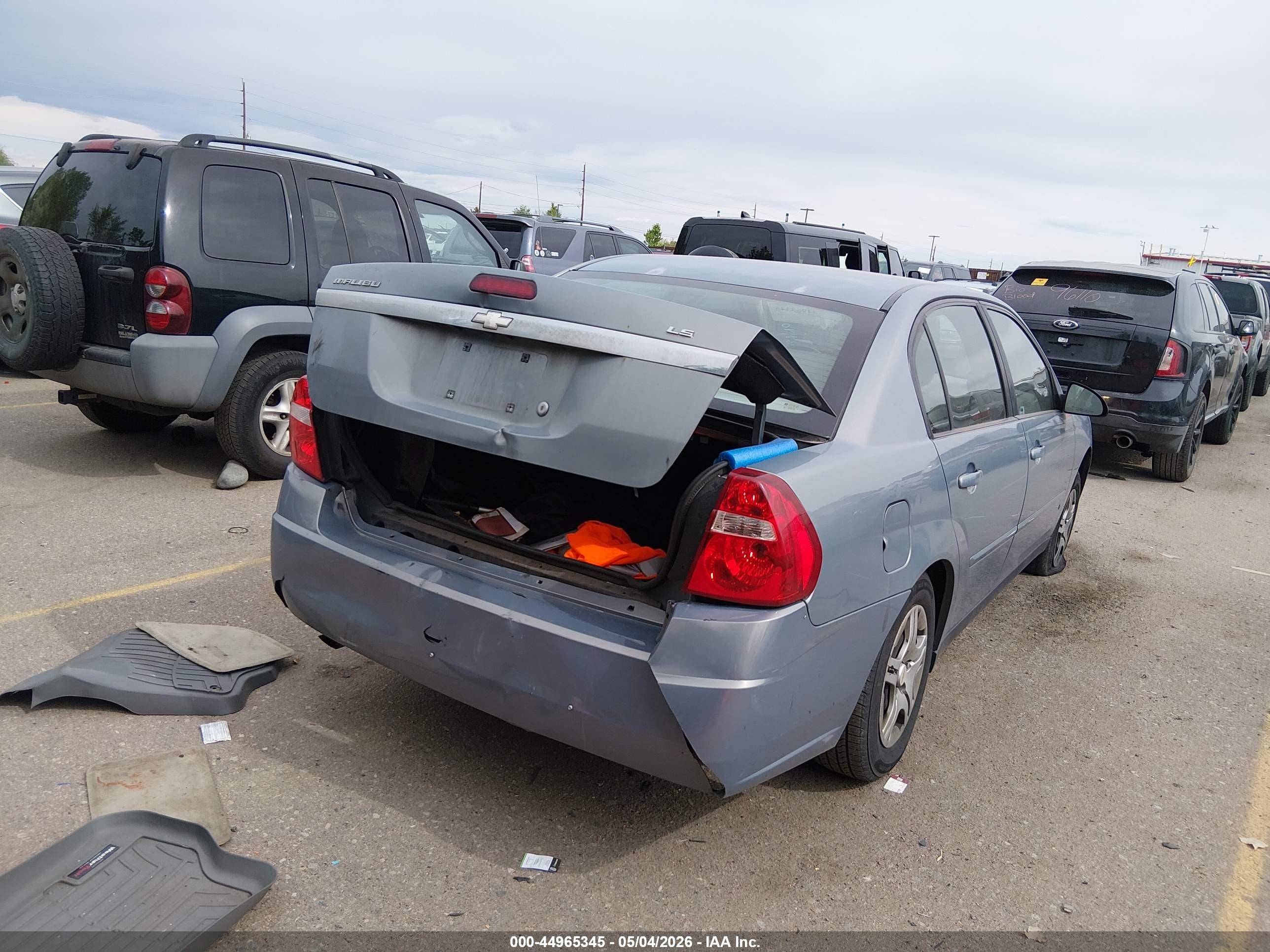 2008 Chevrolet Malibu Ls Gray vin: 1G1ZS58F38F134140