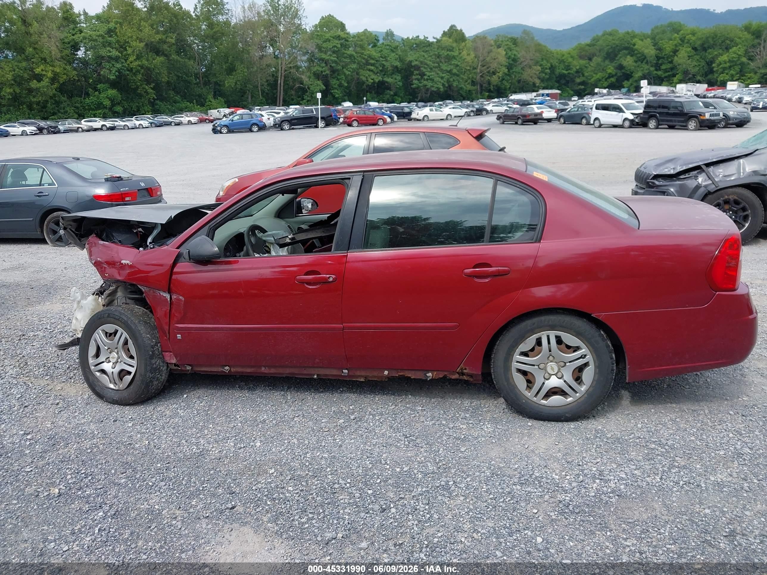 2007 Chevrolet Malibu Ls W/1ls Red vin: 1G1ZS58F47F302401