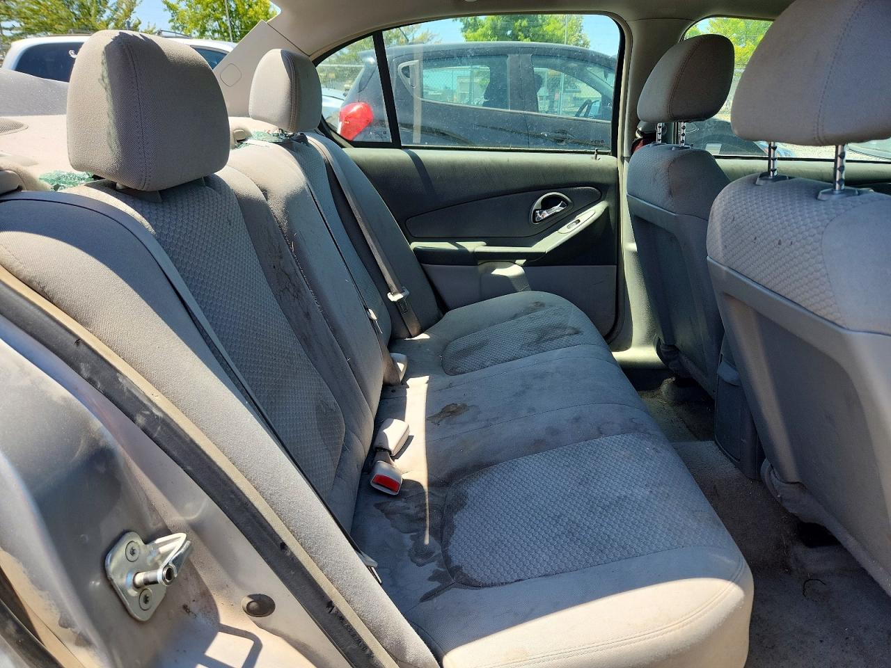 2007 Chevrolet Malibu Ls Silver vin: 1G1ZS58F57F260689