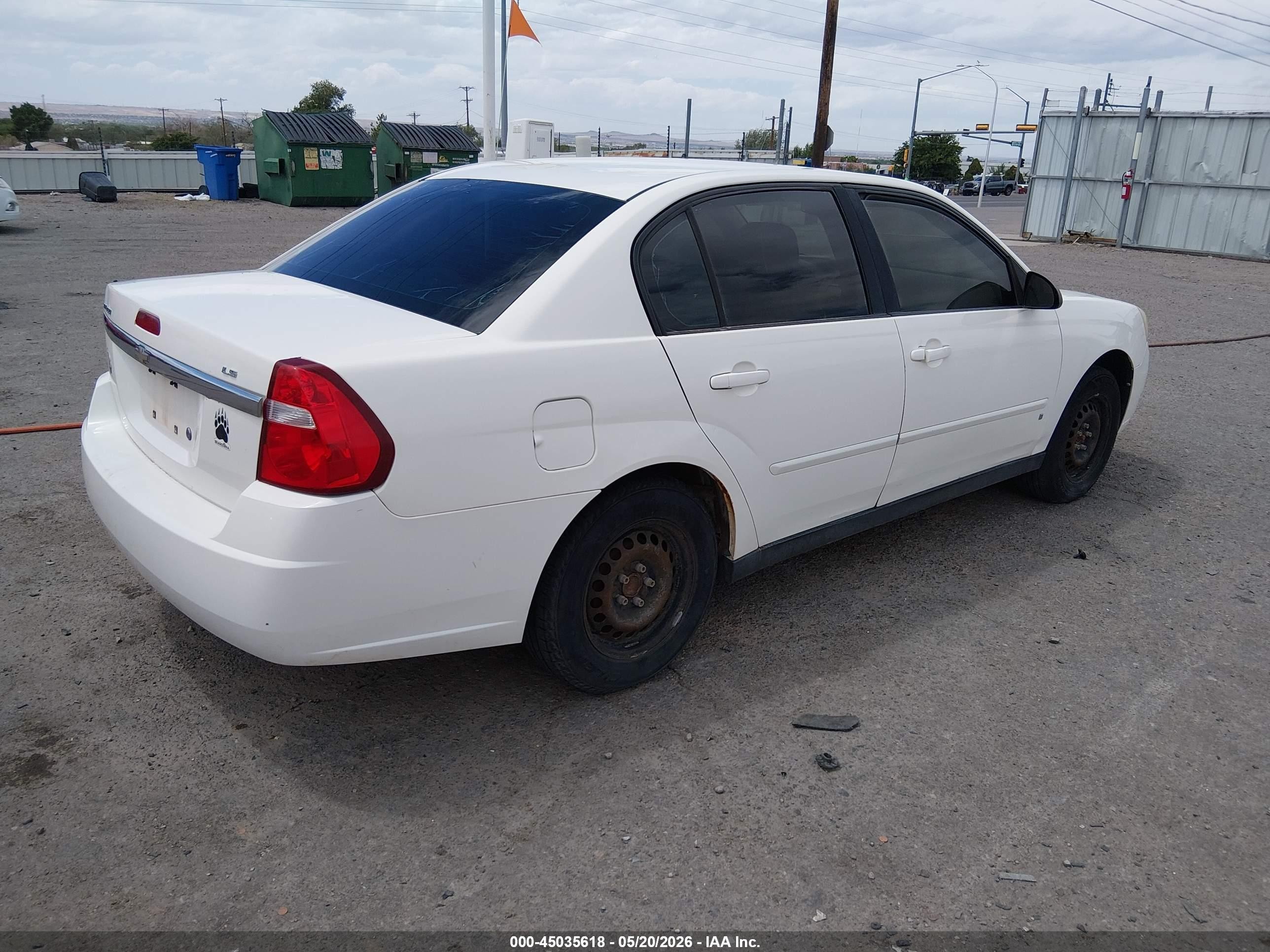 2007 Chevrolet Malibu Ls White vin: 1G1ZS58F67F281311
