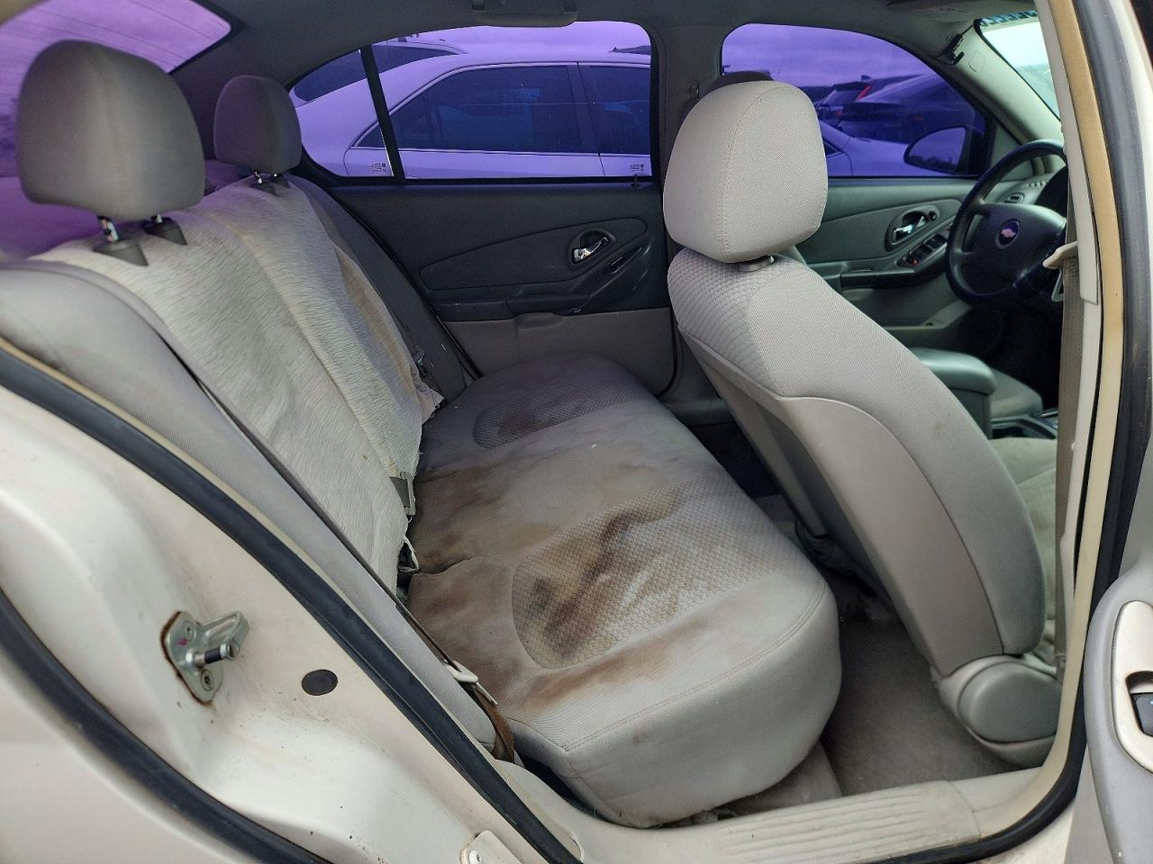 2008 Chevrolet Malibu Ls White vin: 1G1ZS58F88F142055