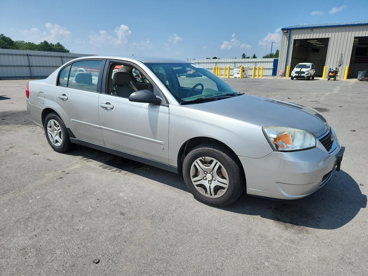 2007 Chevrolet Malibu Ls Silver vin: 1G1ZS58F97F250425