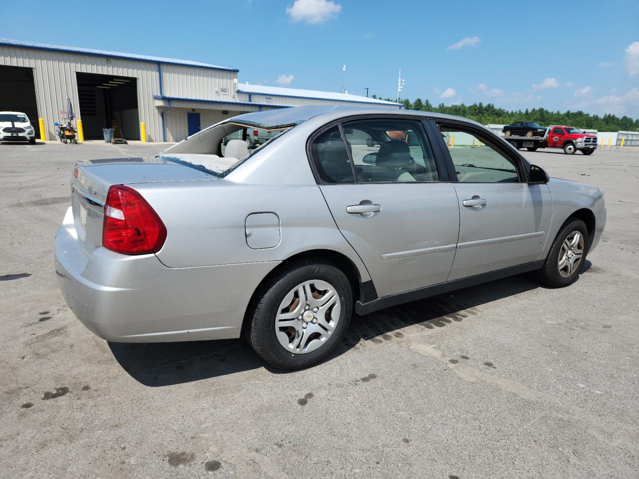 2007 Chevrolet Malibu Ls Silver vin: 1G1ZS58F97F250425
