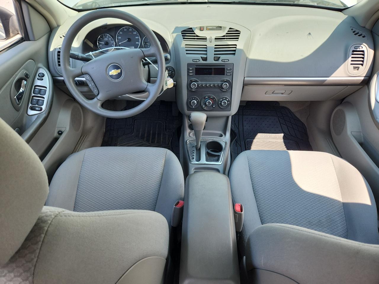 2007 Chevrolet Malibu Ls Silver vin: 1G1ZS58F97F250425