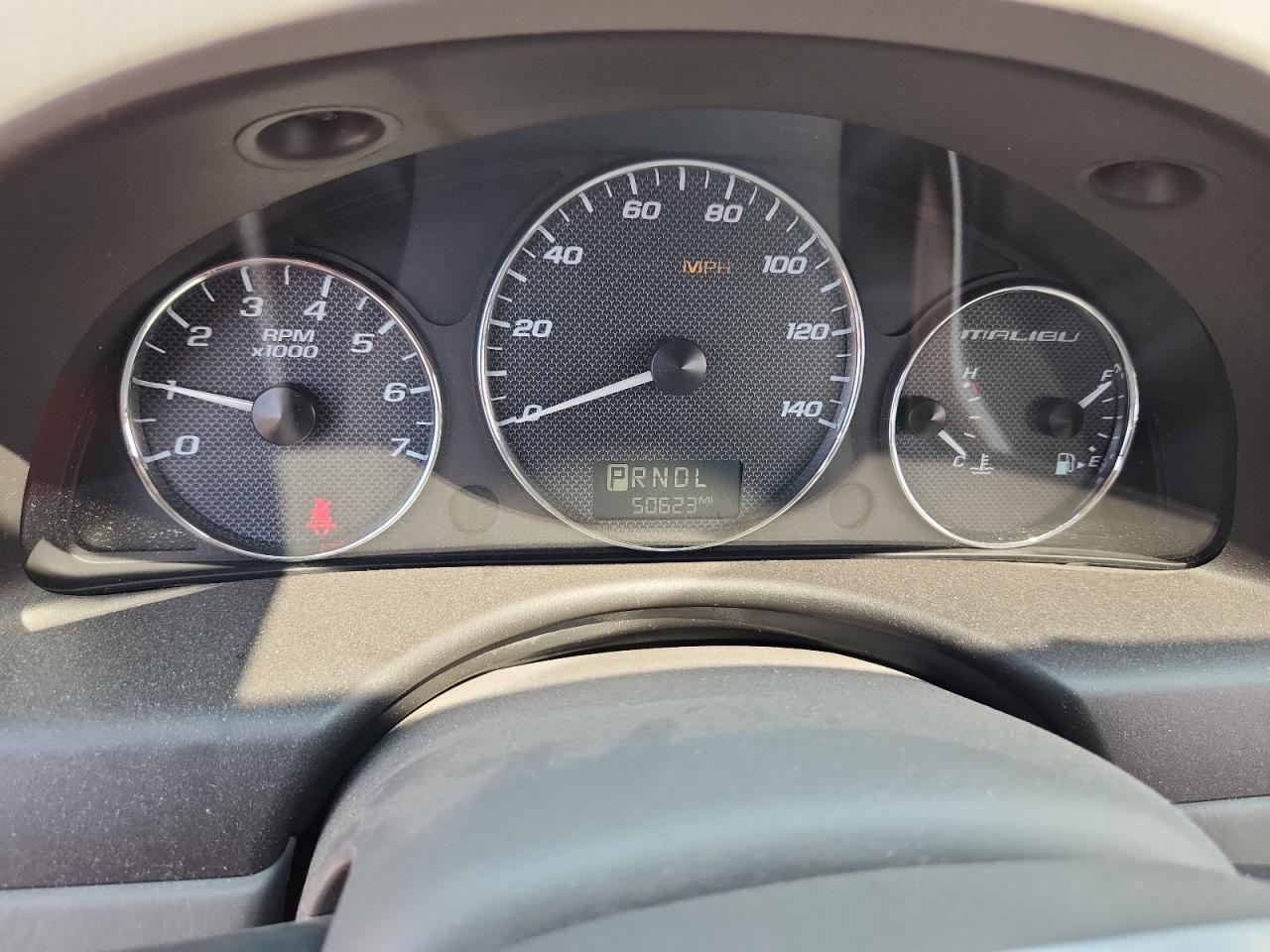 2007 Chevrolet Malibu Ls Silver vin: 1G1ZS58F97F250425
