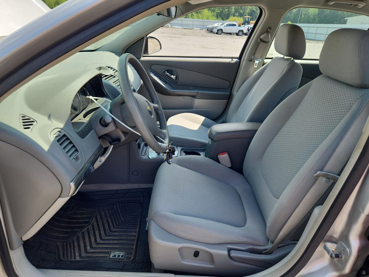 2007 Chevrolet Malibu Ls Silver vin: 1G1ZS58F97F250425