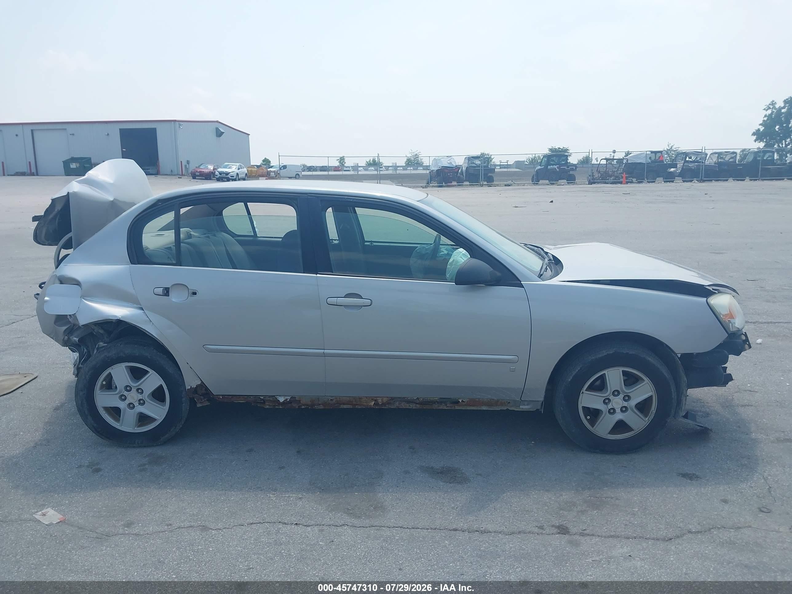 2007 Chevrolet Malibu Ls W/1fl Silver vin: 1G1ZS58FX7F243077