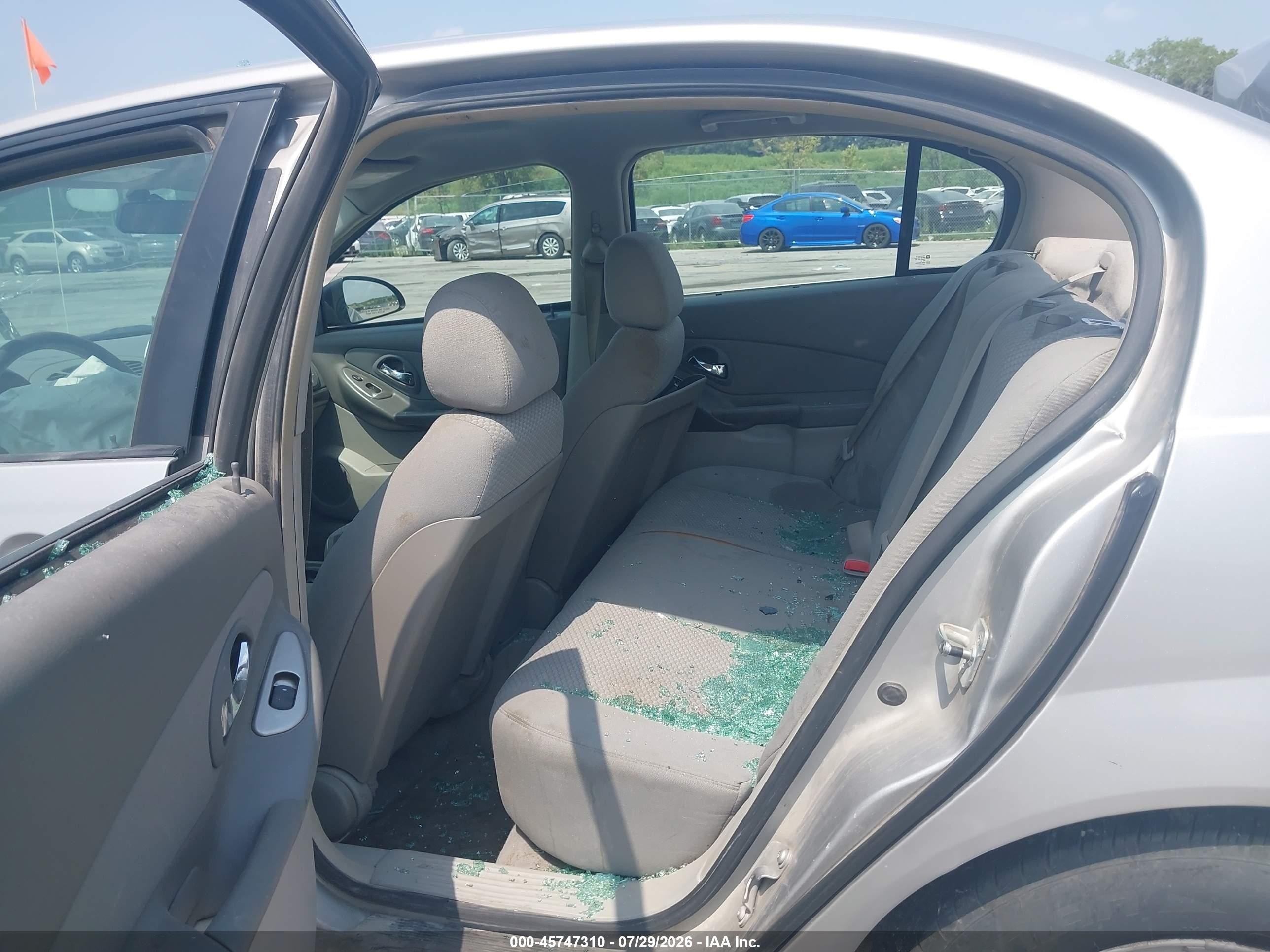 2007 Chevrolet Malibu Ls W/1fl Silver vin: 1G1ZS58FX7F243077