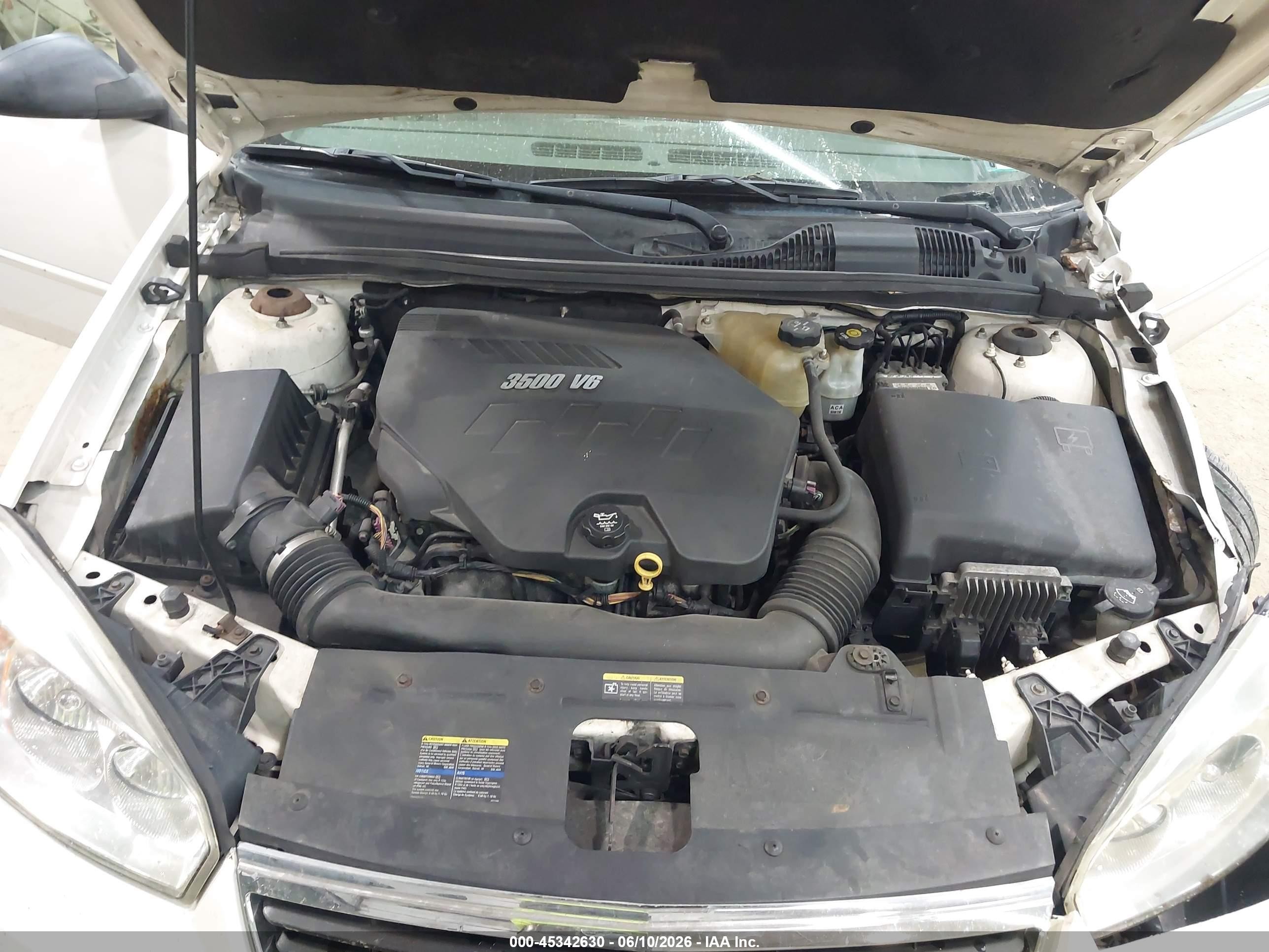 2008 Chevrolet Malibu Classic Ls White vin: 1G1ZS58N28F148652