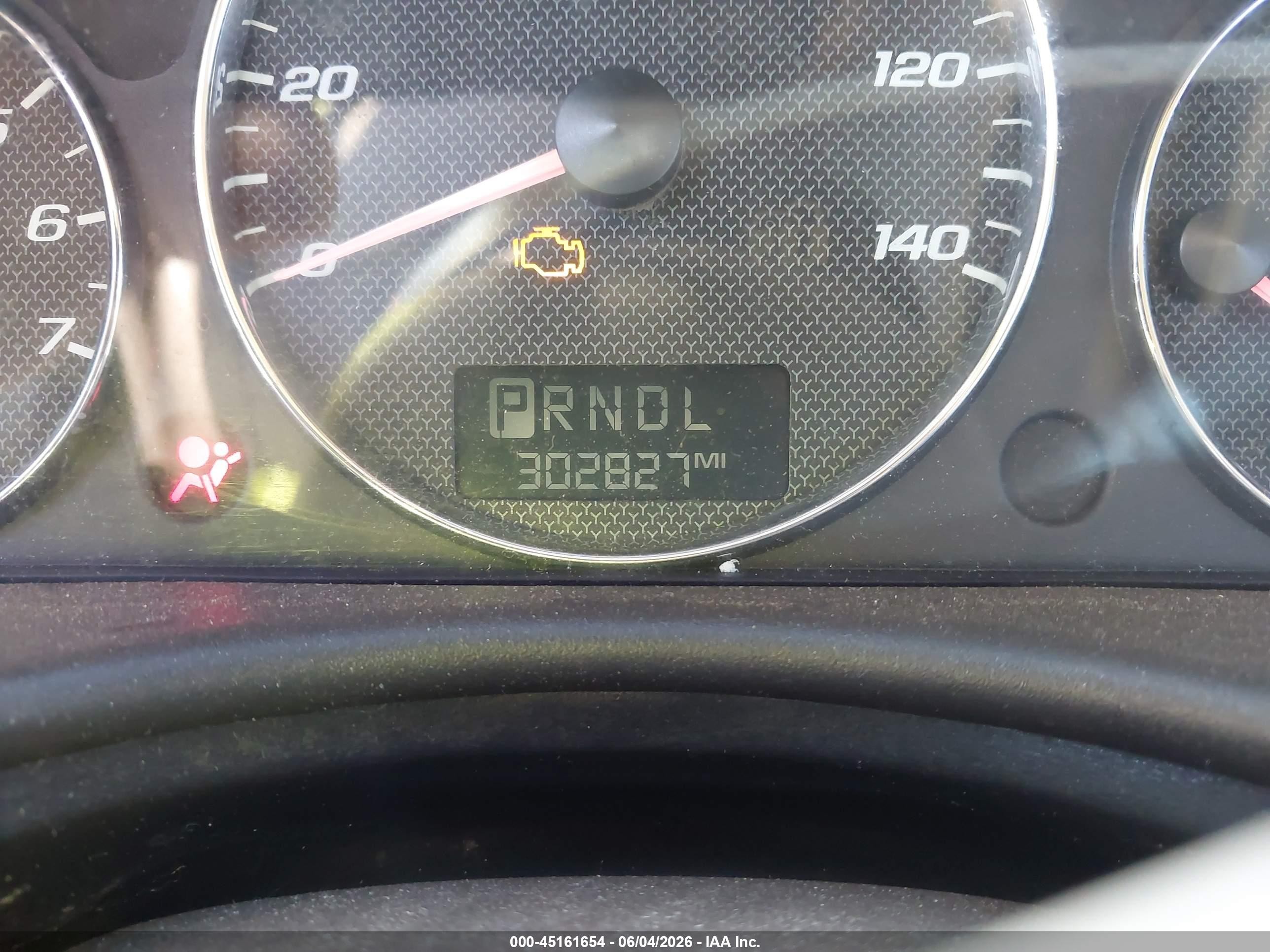 2007 Chevrolet Malibu Ls Белый vin: 1G1ZS58N57F286720
