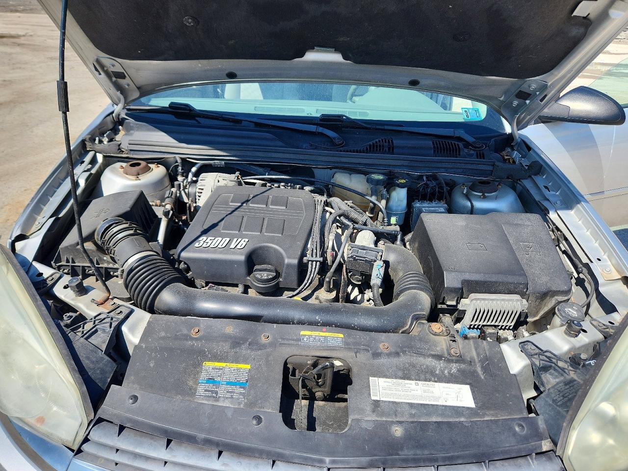 2005 Chevrolet Malibu Ls Silver vin: 1G1ZT52815F257910