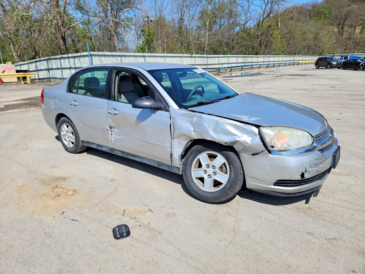 2005 Chevrolet Malibu Ls Silver vin: 1G1ZT52815F257910