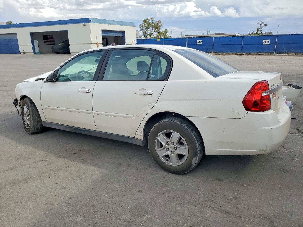 2004 Chevrolet Malibu Ls White vin: 1G1ZT52834F118456