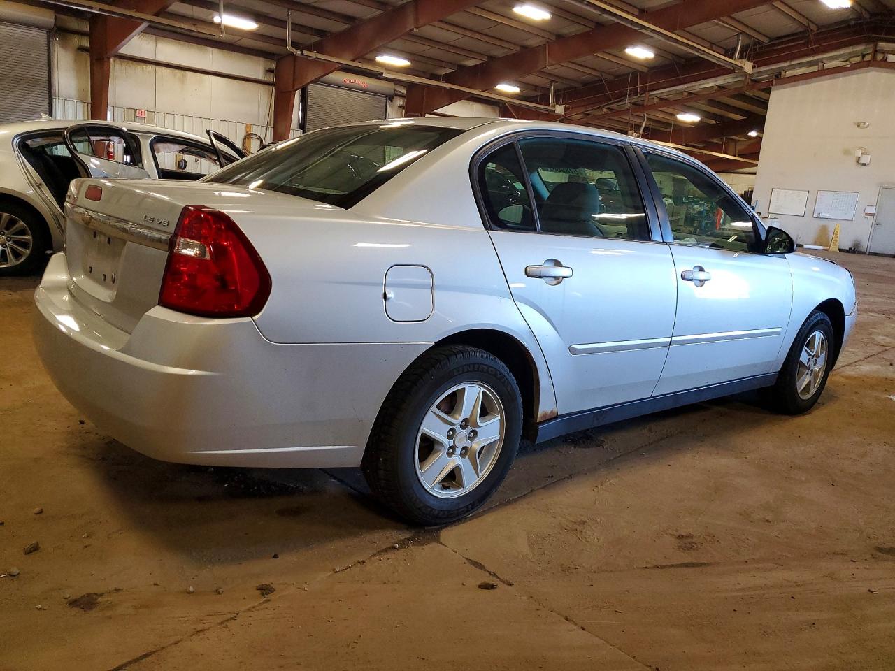 2005 Chevrolet Malibu Ls Silver vin: 1G1ZT52835F338455
