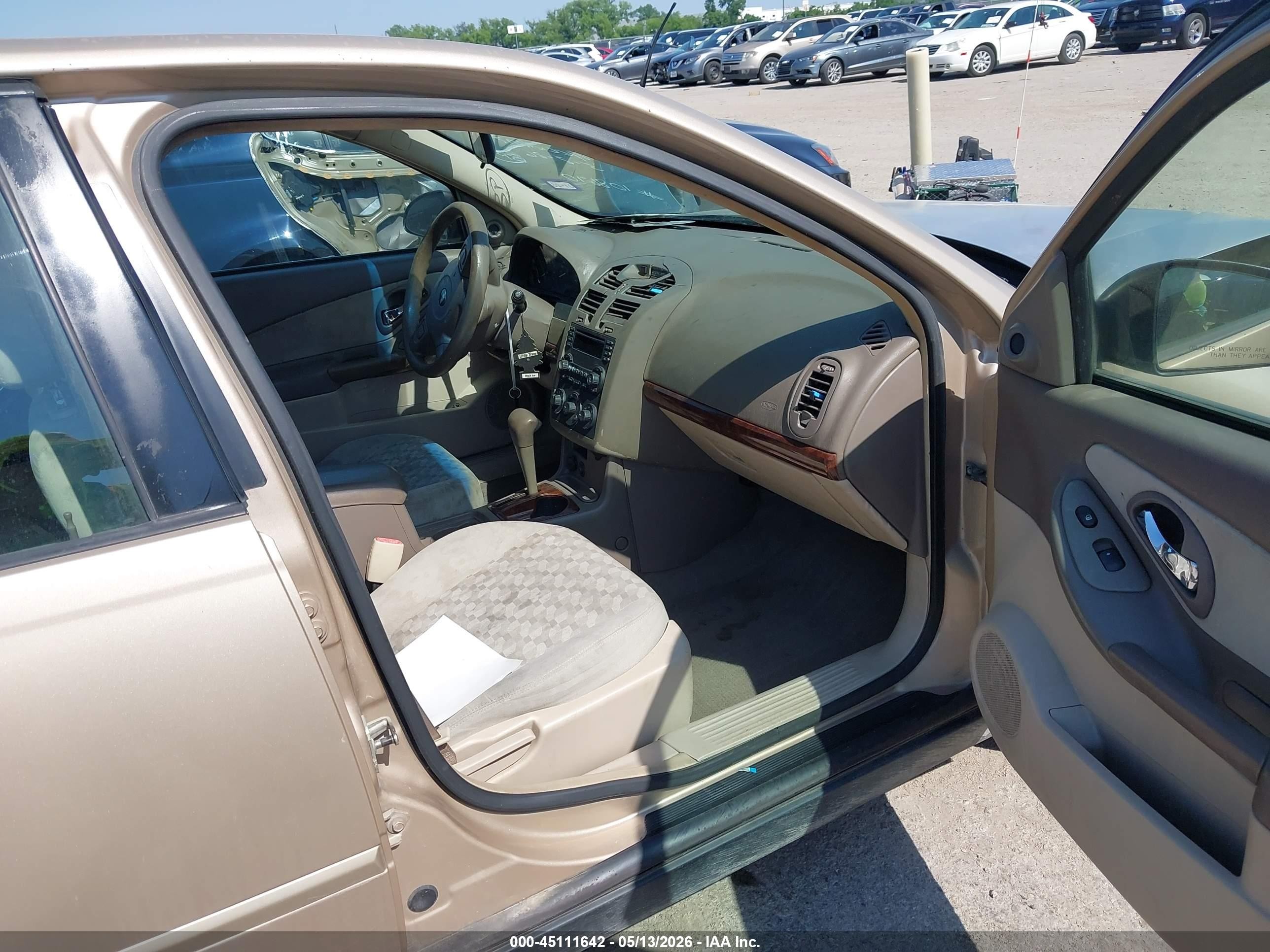 2005 Chevrolet Malibu Ls Gold vin: 1G1ZT52875F188964