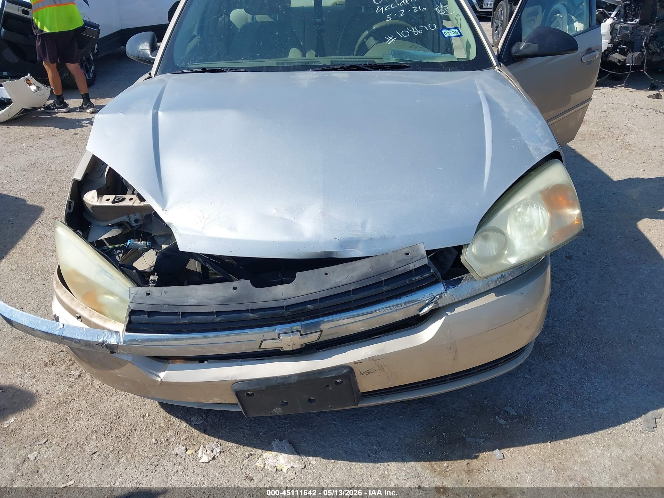 2005 Chevrolet Malibu Ls Gold vin: 1G1ZT52875F188964