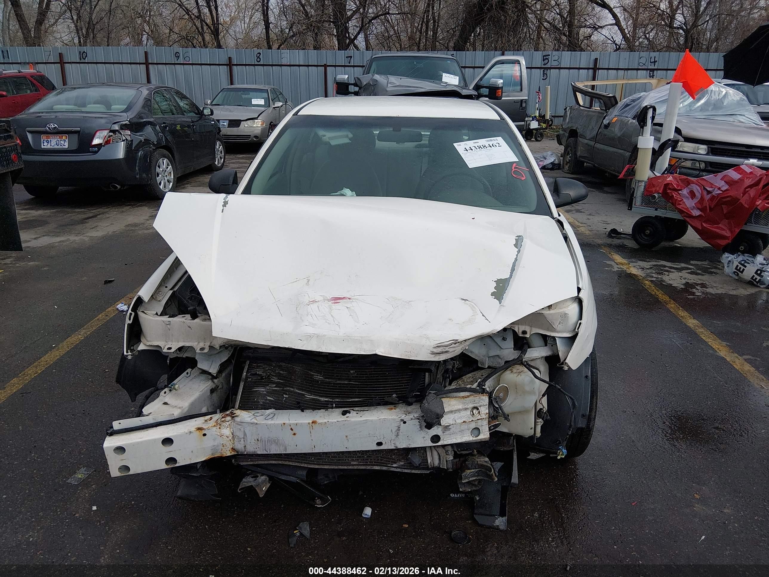2005 Chevrolet Malibu Ls White vin: 1G1ZT52895F114235