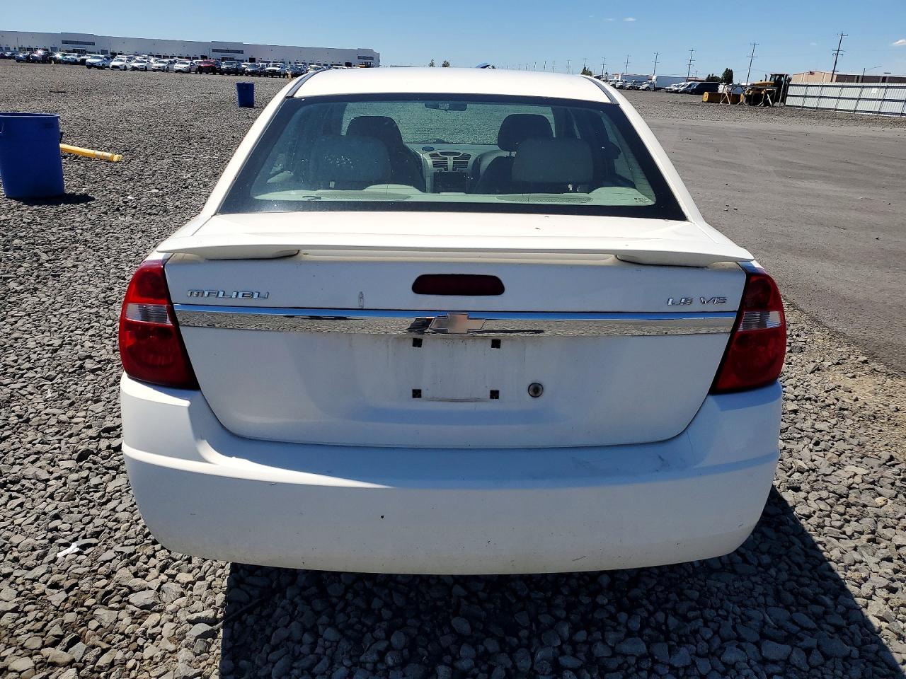 2005 Chevrolet Malibu Ls White vin: 1G1ZT528X5F117550