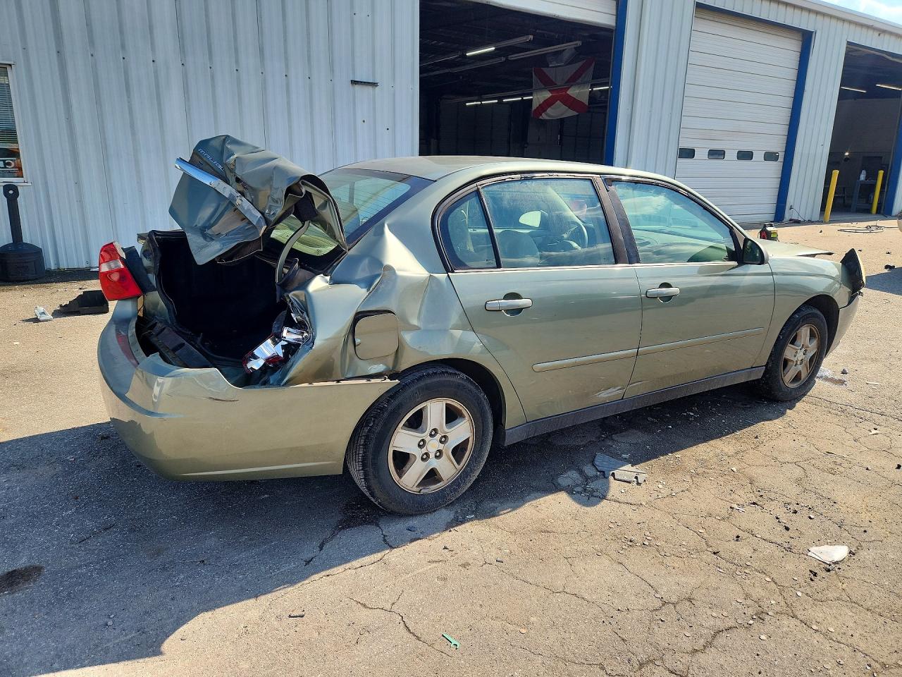 2005 Chevrolet Malibu Ls Зеленый vin: 1G1ZT528X5F204459