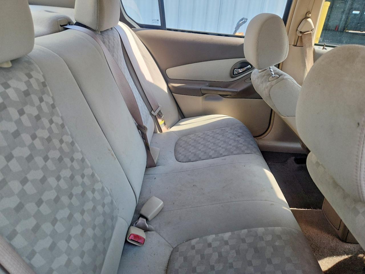 2005 Chevrolet Malibu Ls Зеленый vin: 1G1ZT528X5F204459