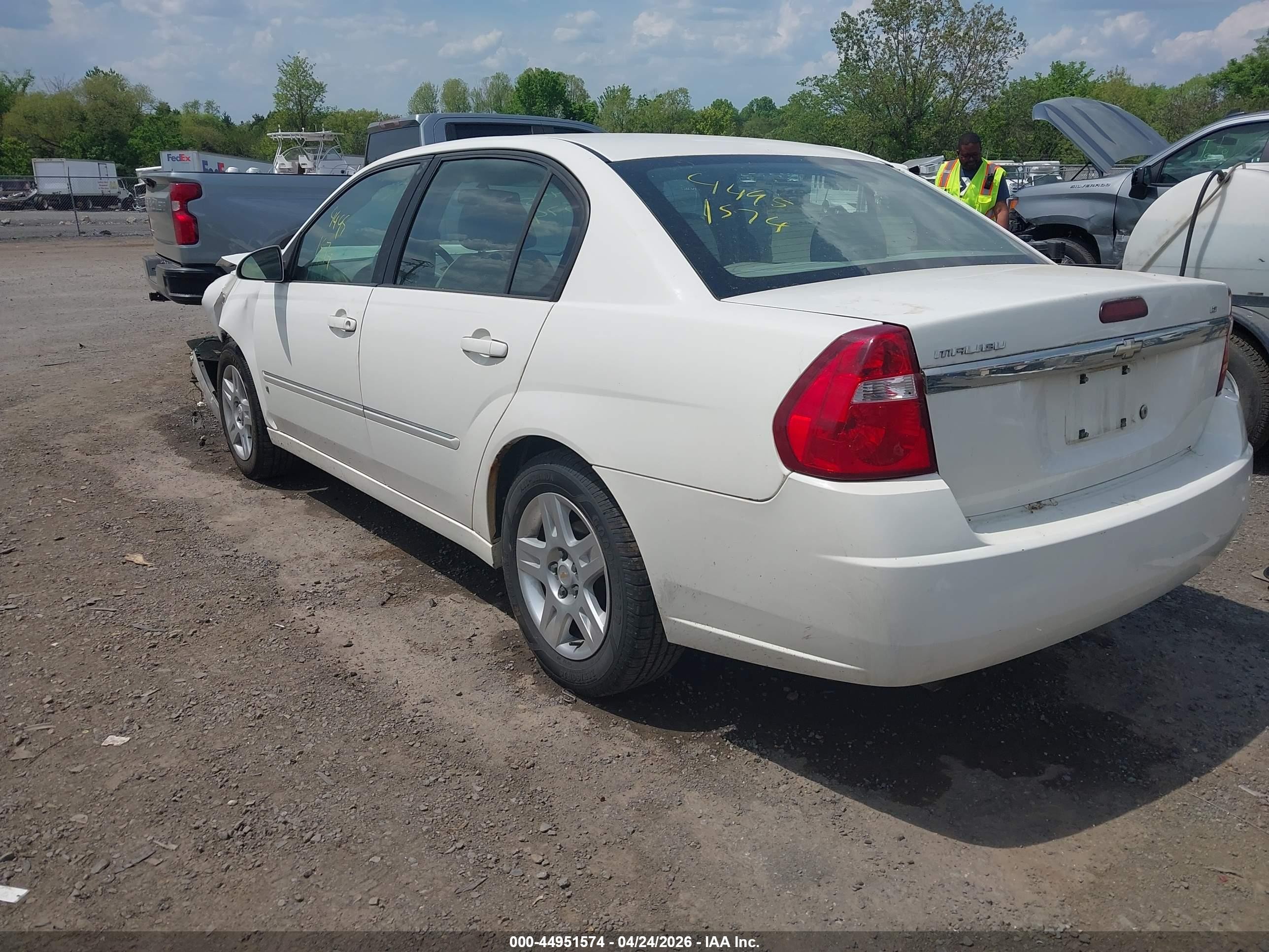 2006 Chevrolet Malibu Lt White vin: 1G1ZT53F56F245614