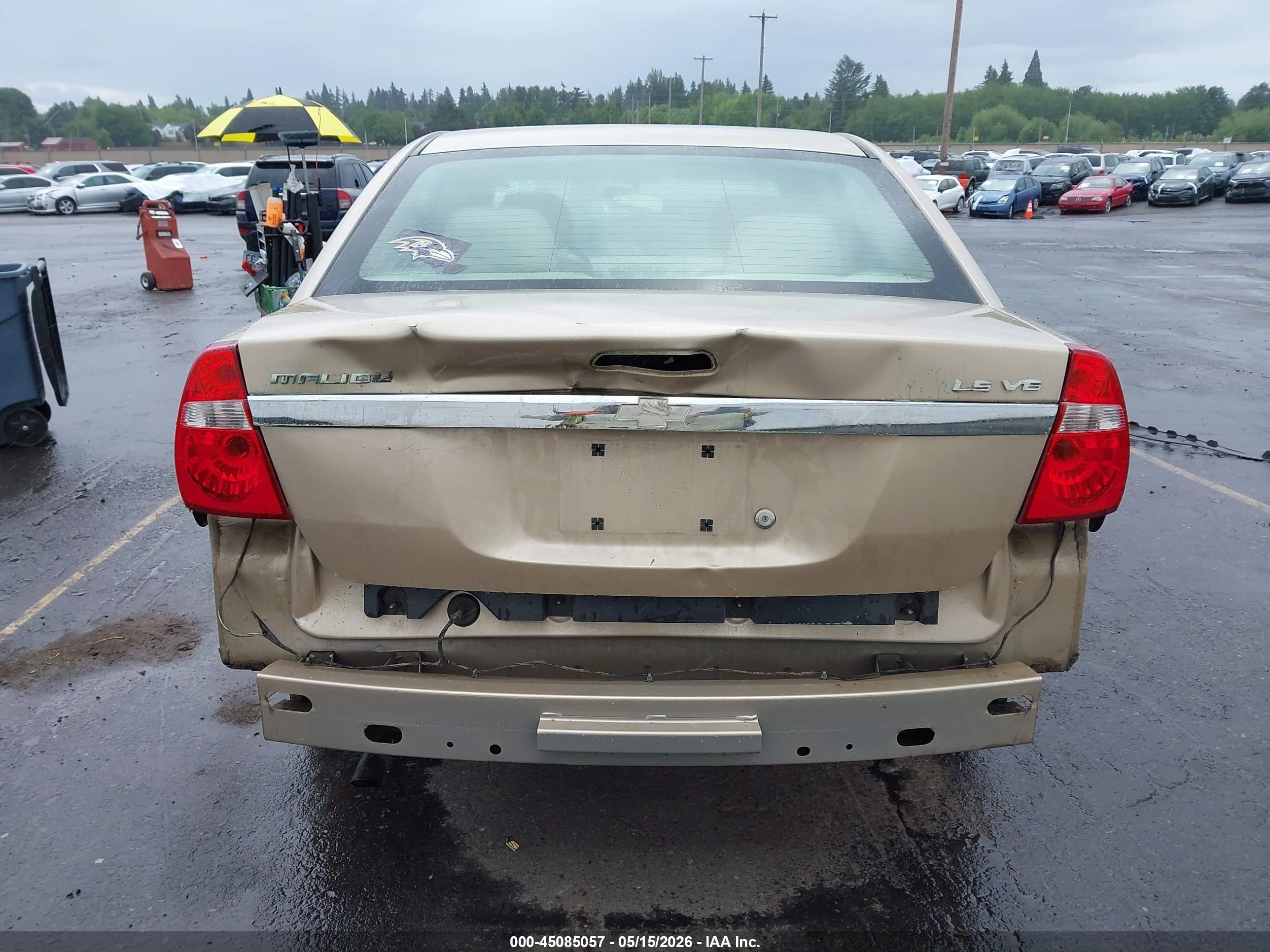 2004 Chevrolet Malibu Ls Gold vin: 1G1ZT54804F147586