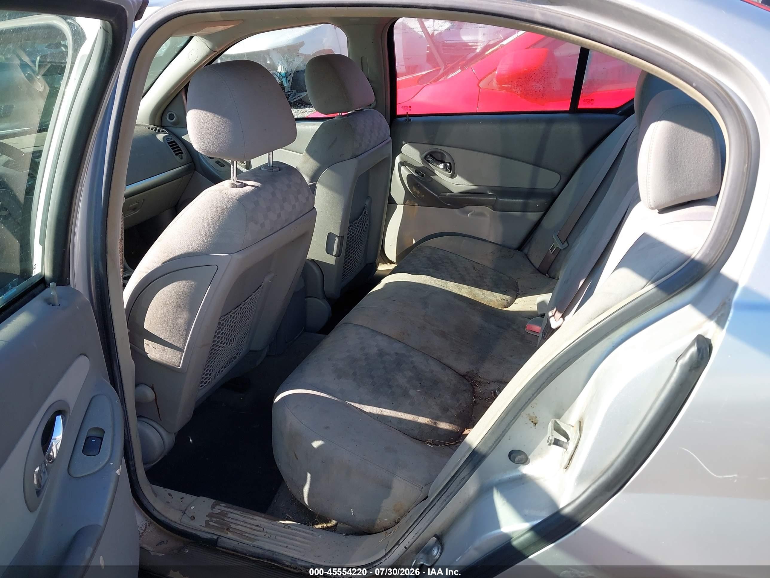 2005 Chevrolet Malibu Ls Silver vin: 1G1ZT54815F278334