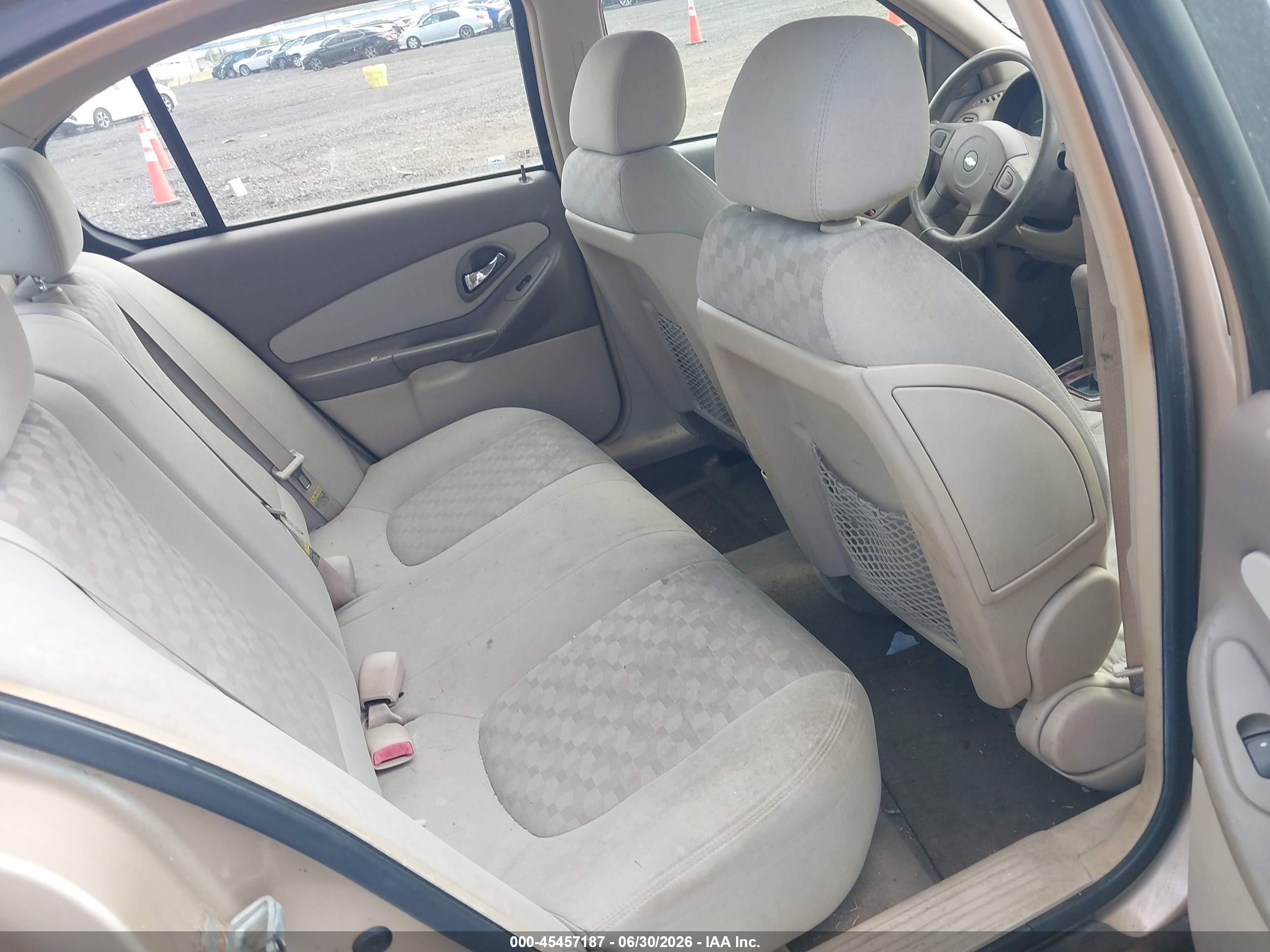 2005 Chevrolet Malibu Ls Gold vin: 1G1ZT54825F249733