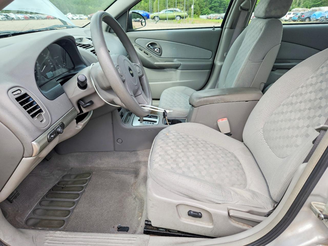 2004 Chevrolet Malibu Ls Silver vin: 1G1ZT54834F105140